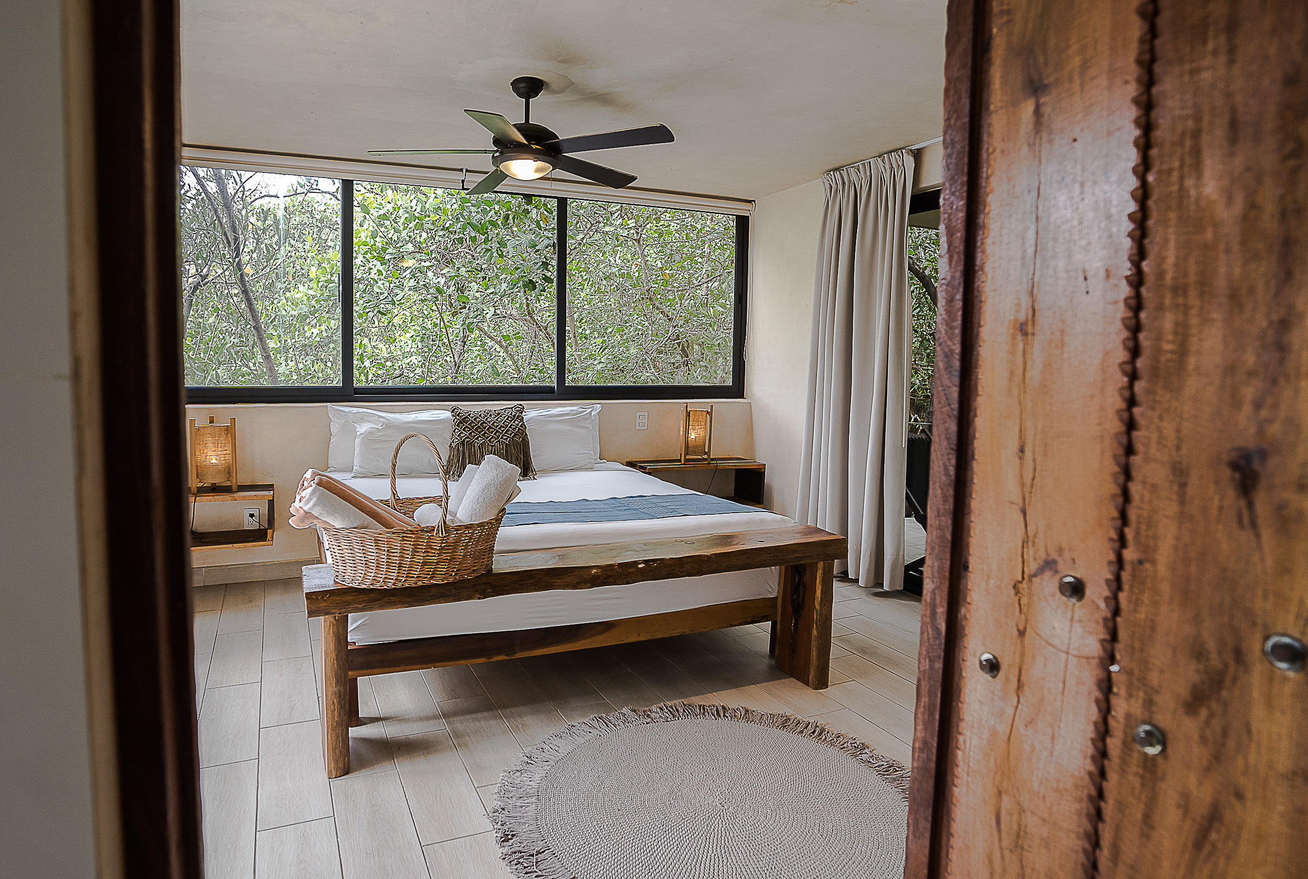 Suite Deluxe King Bed