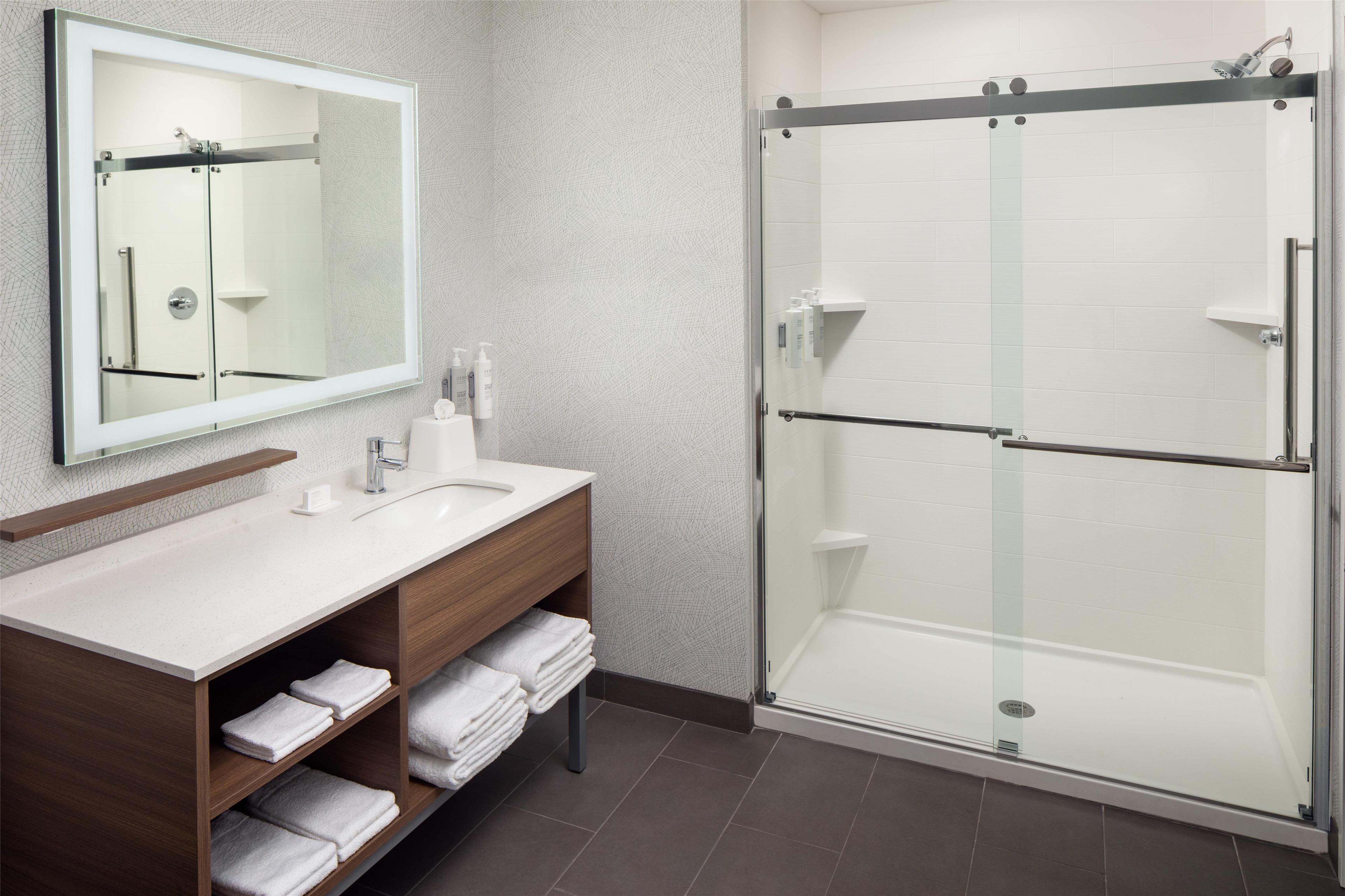 Studio King Size Bed