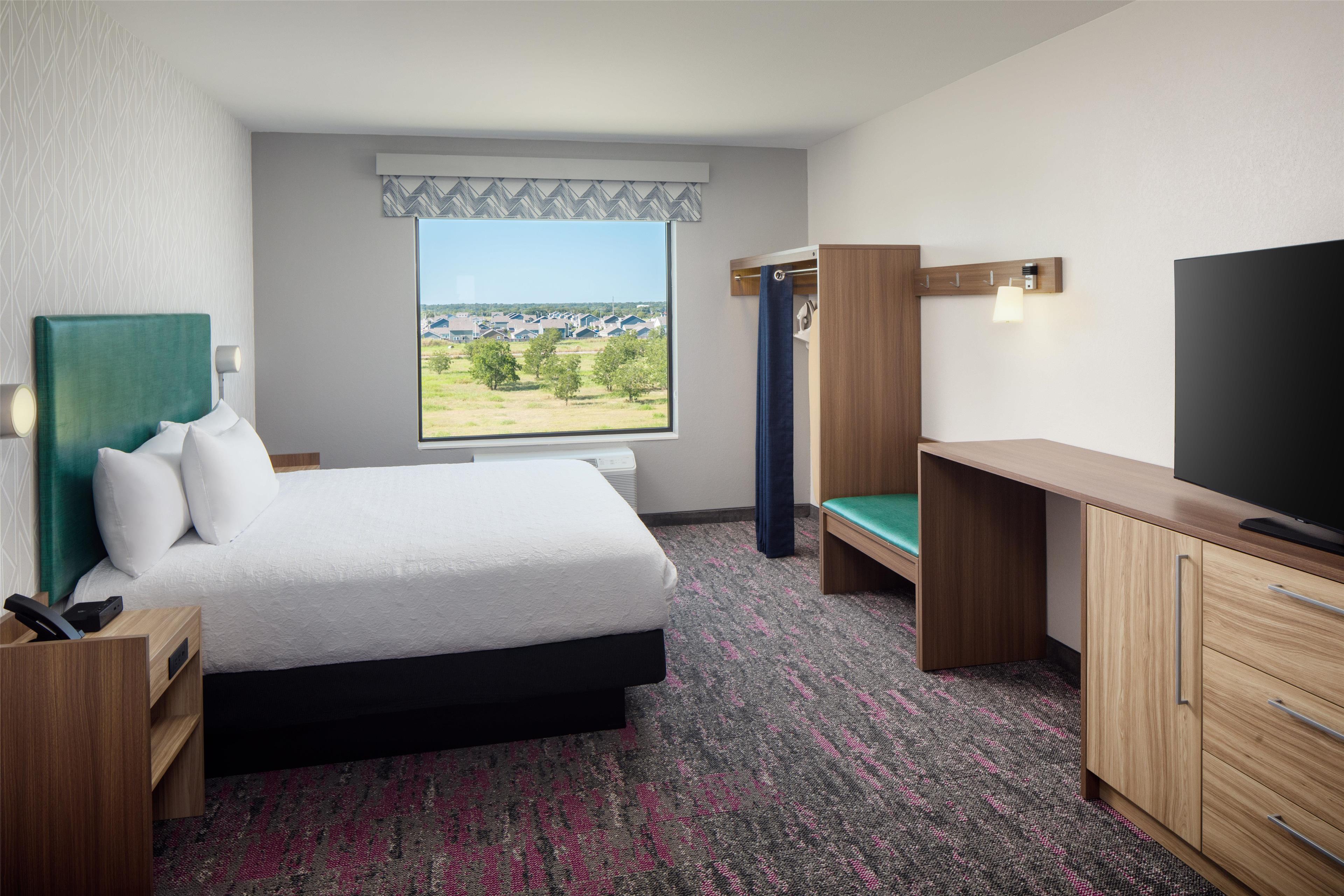 Studio King Size Bed