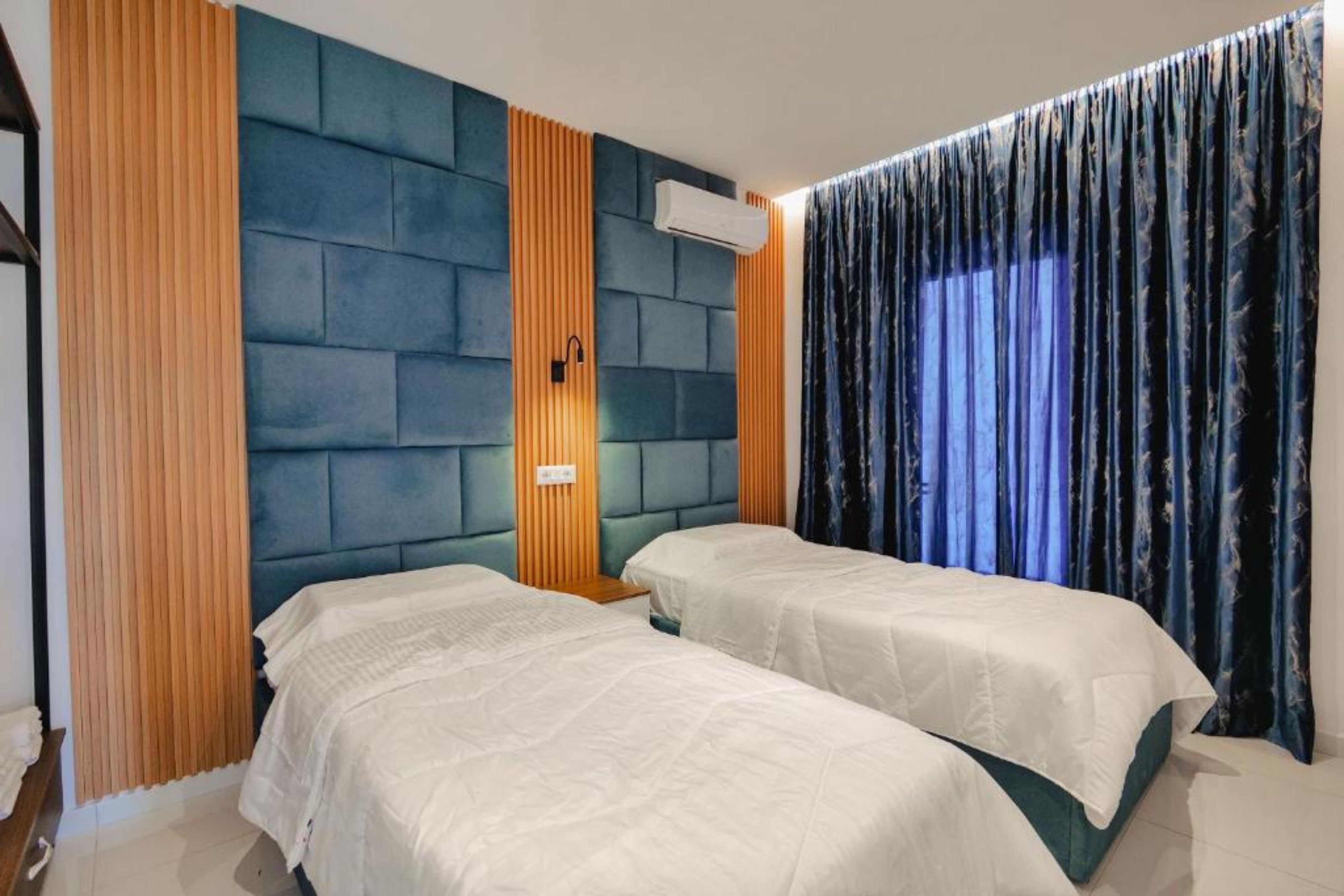 Family Room Superior