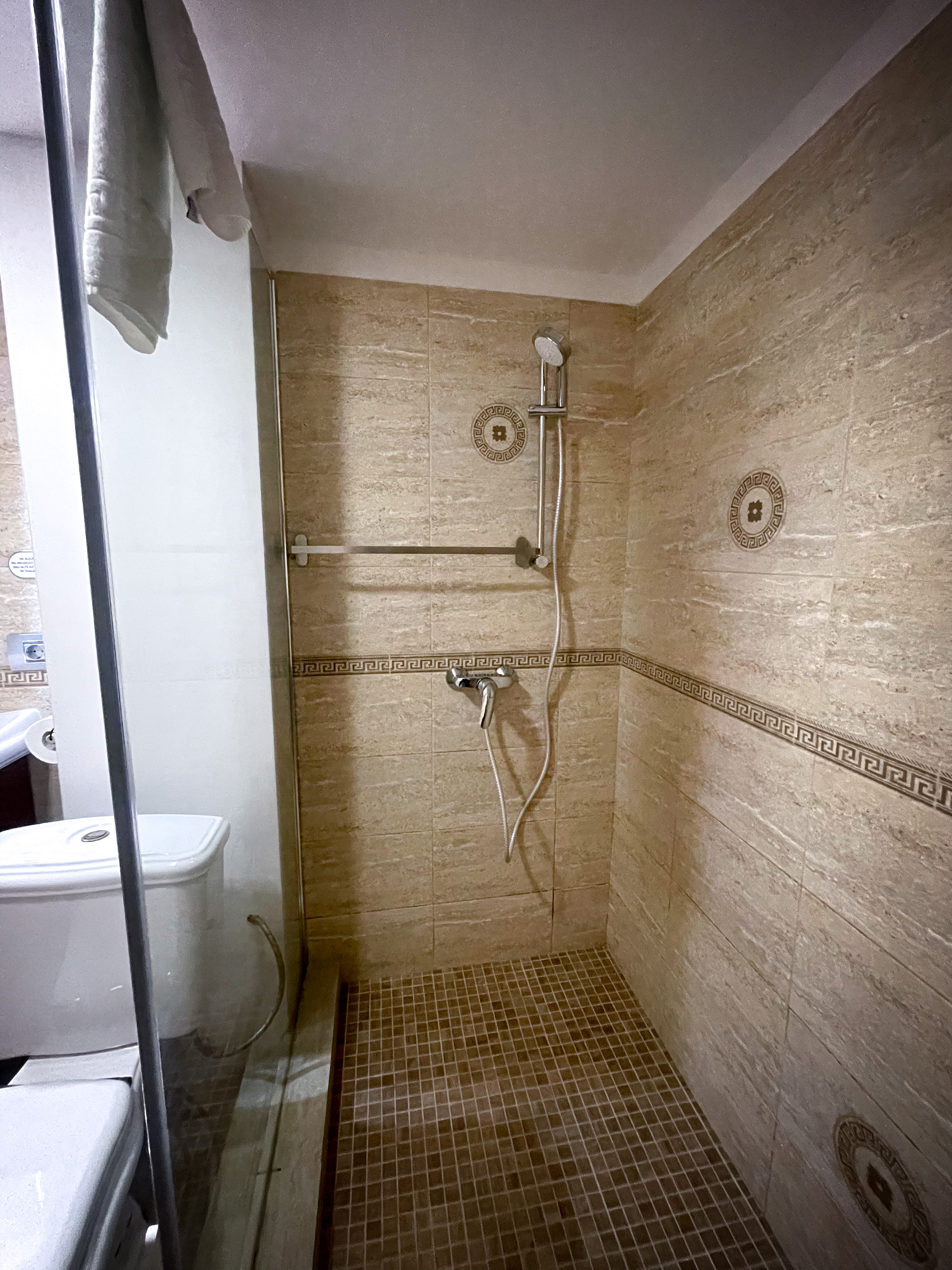 Apartment One Bedroom One Bathroom