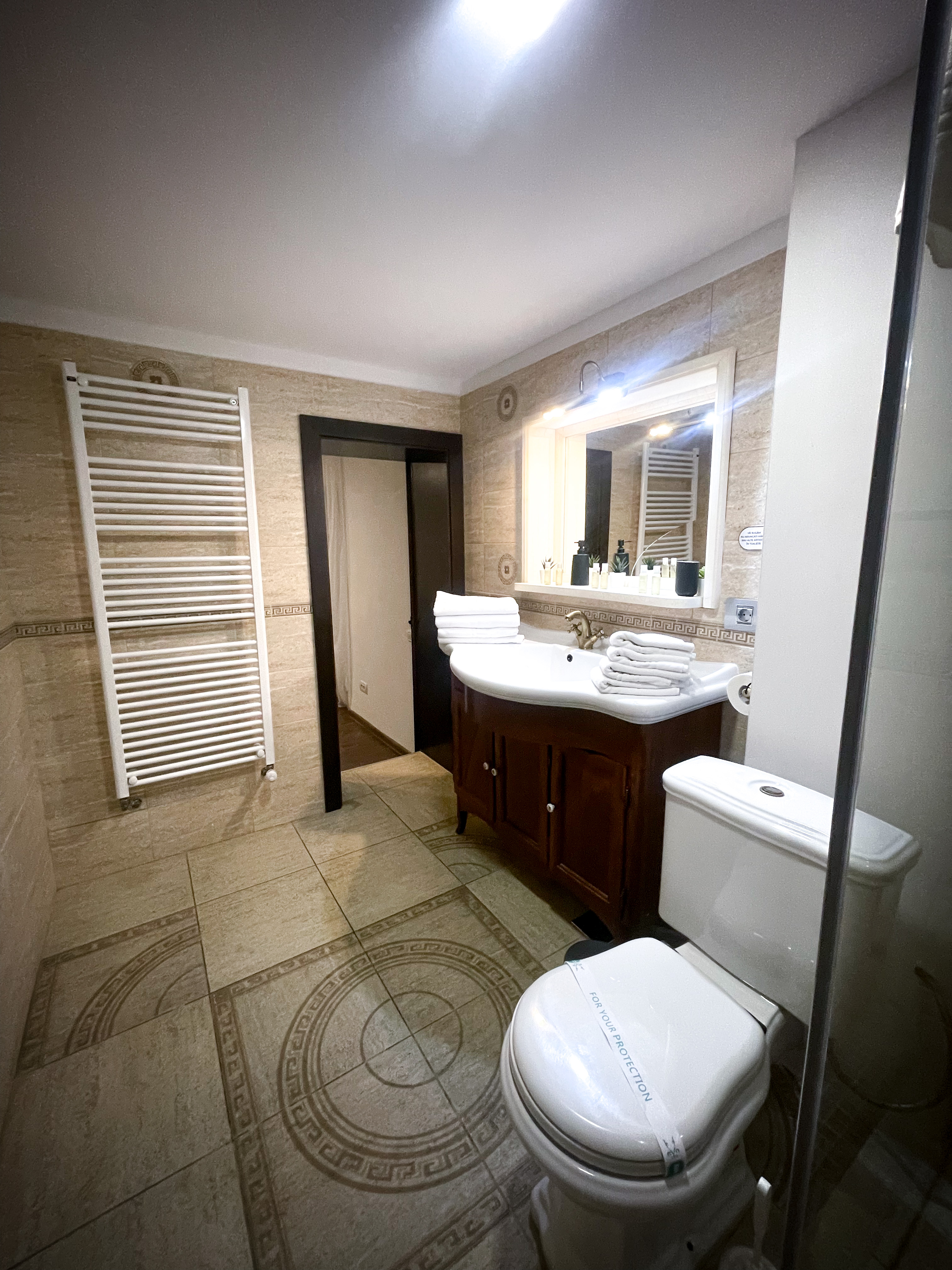 Apartment One Bedroom One Bathroom