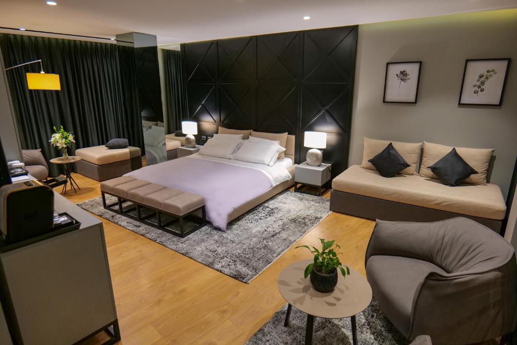 Junior Suite with Balcony