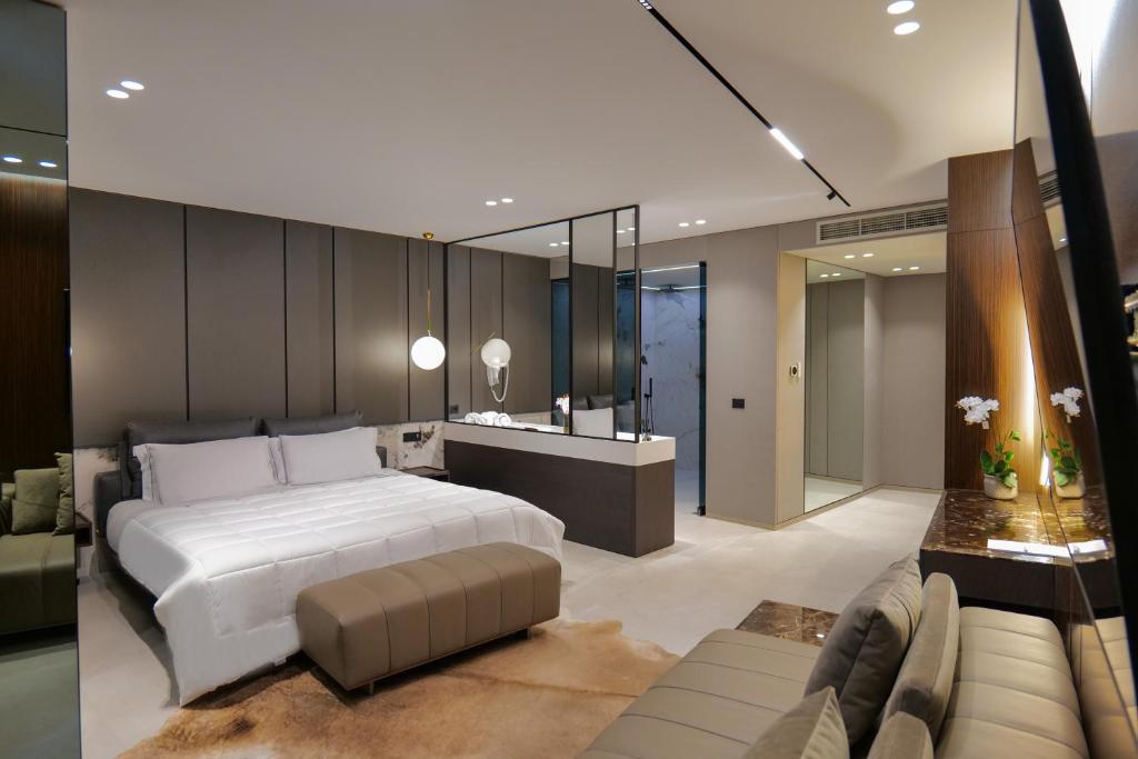 Suite with Private Pool