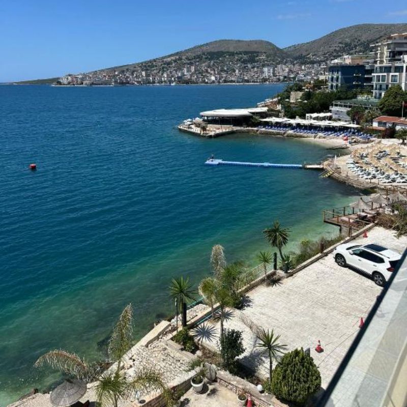 Triple Superior One Bedroom