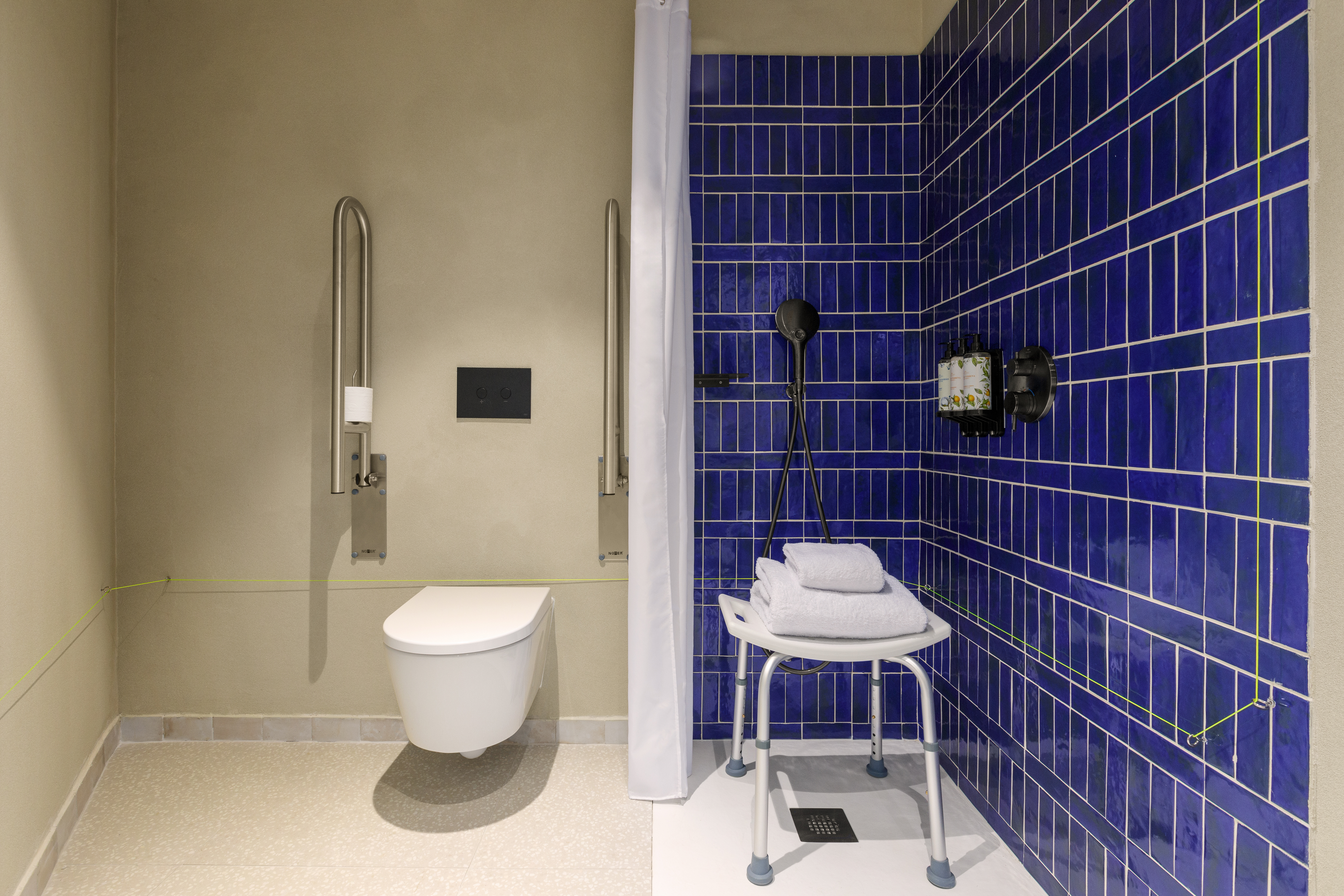 Double Accessible-queen Size Bed