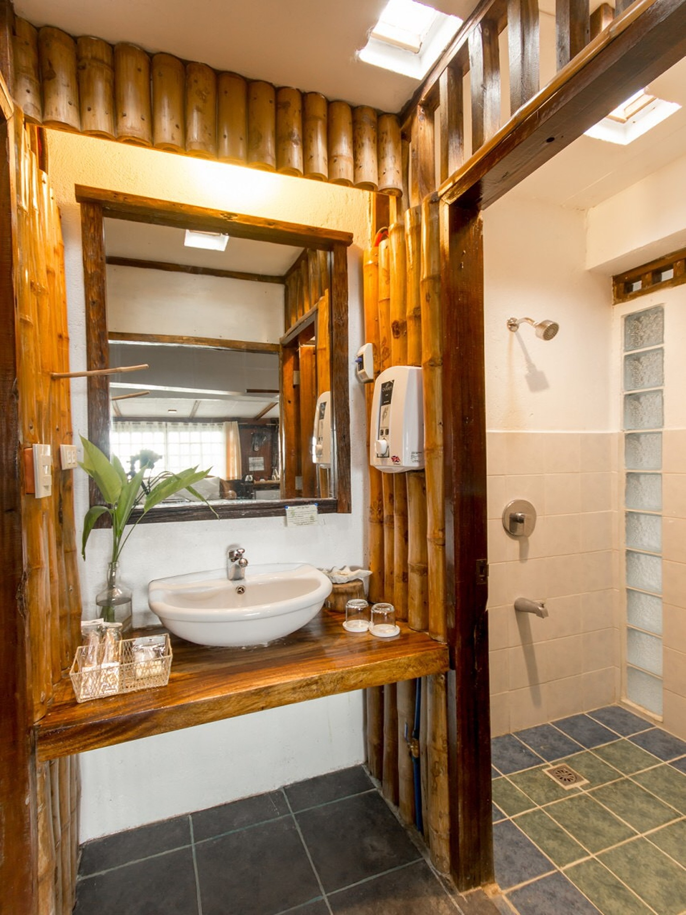 Family Room Executive