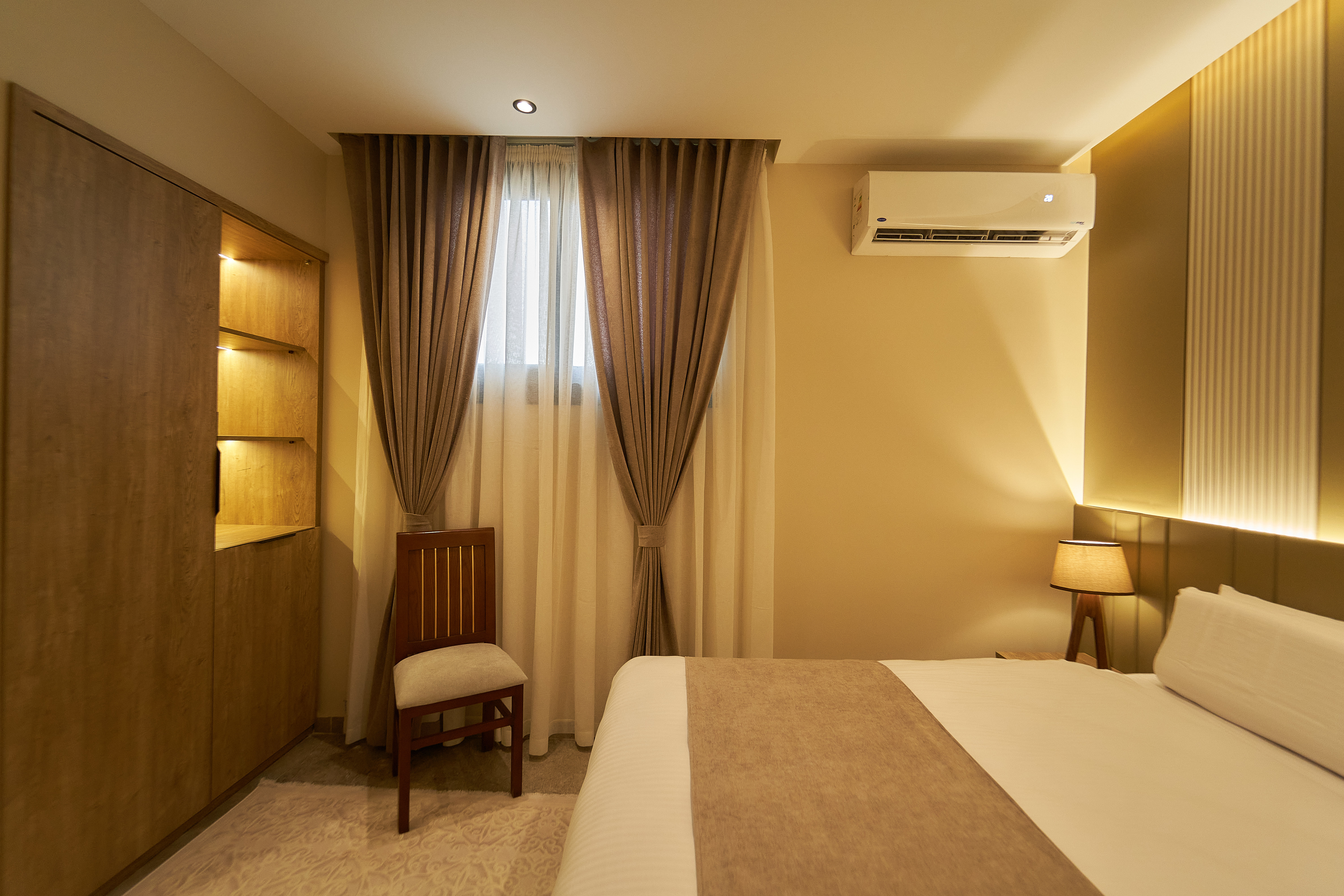 Double or Twin Standard