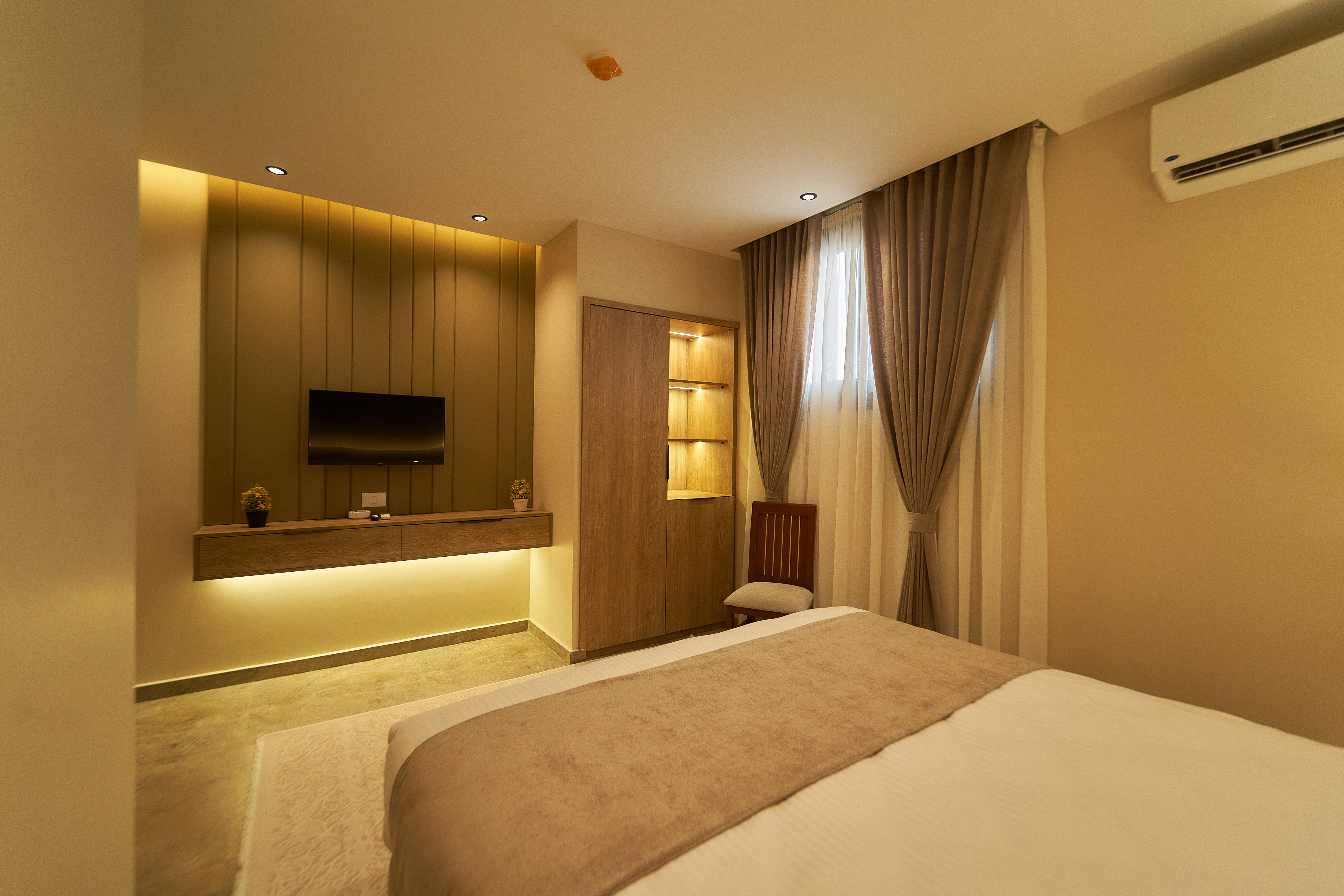 Double or Twin Standard