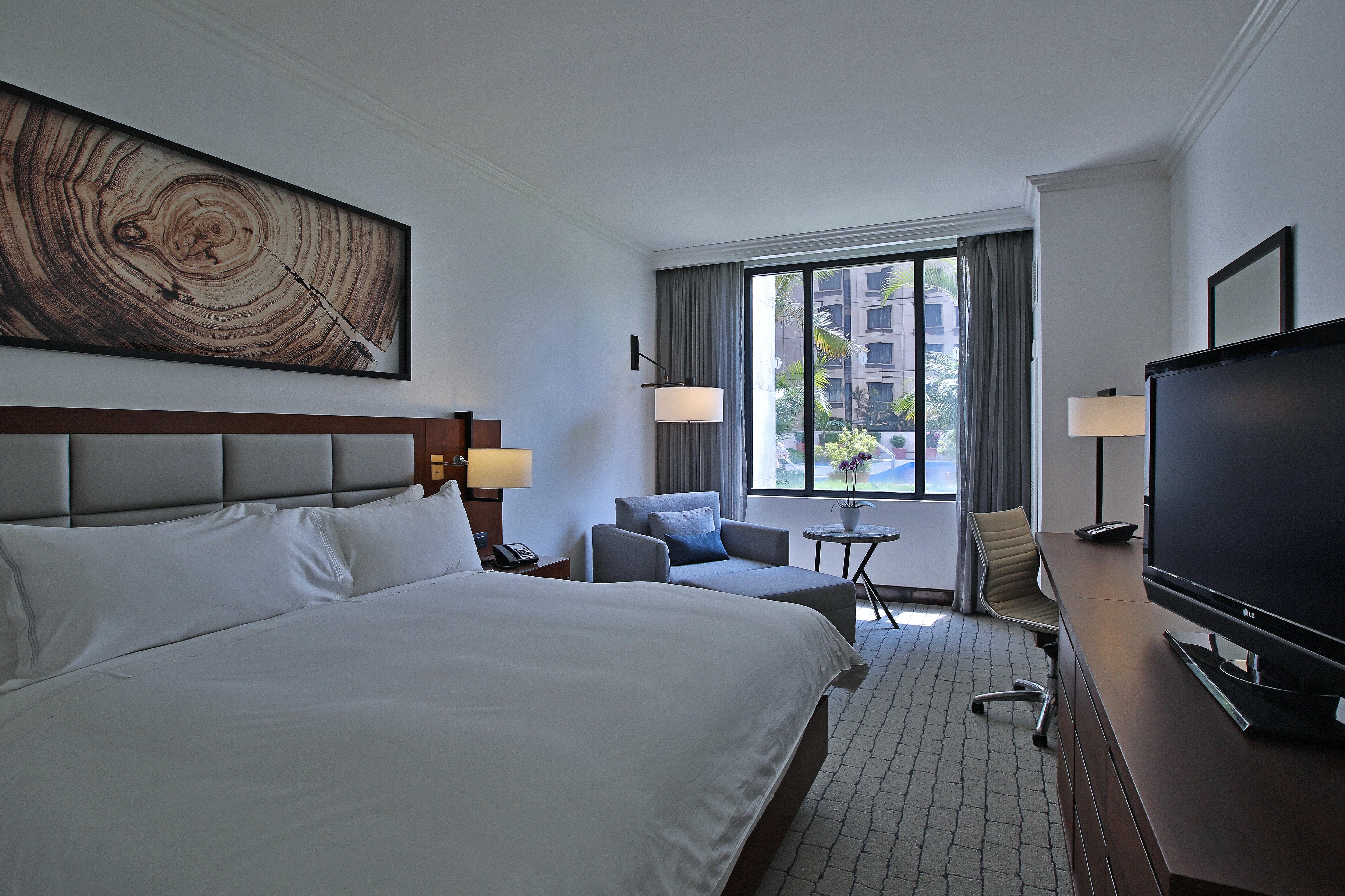 Double Accessible King Size Bed