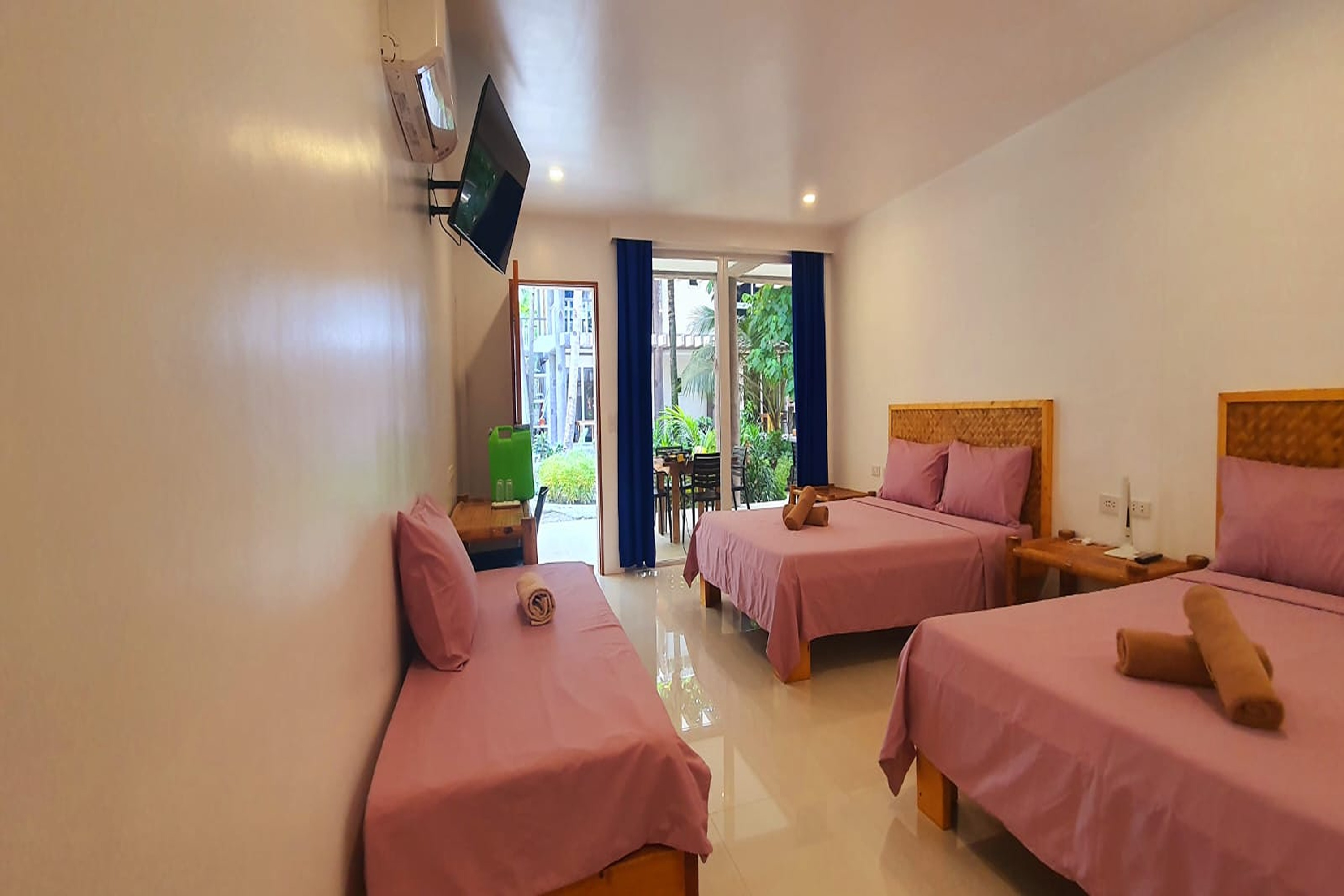 Bungalow Three Bedrooms