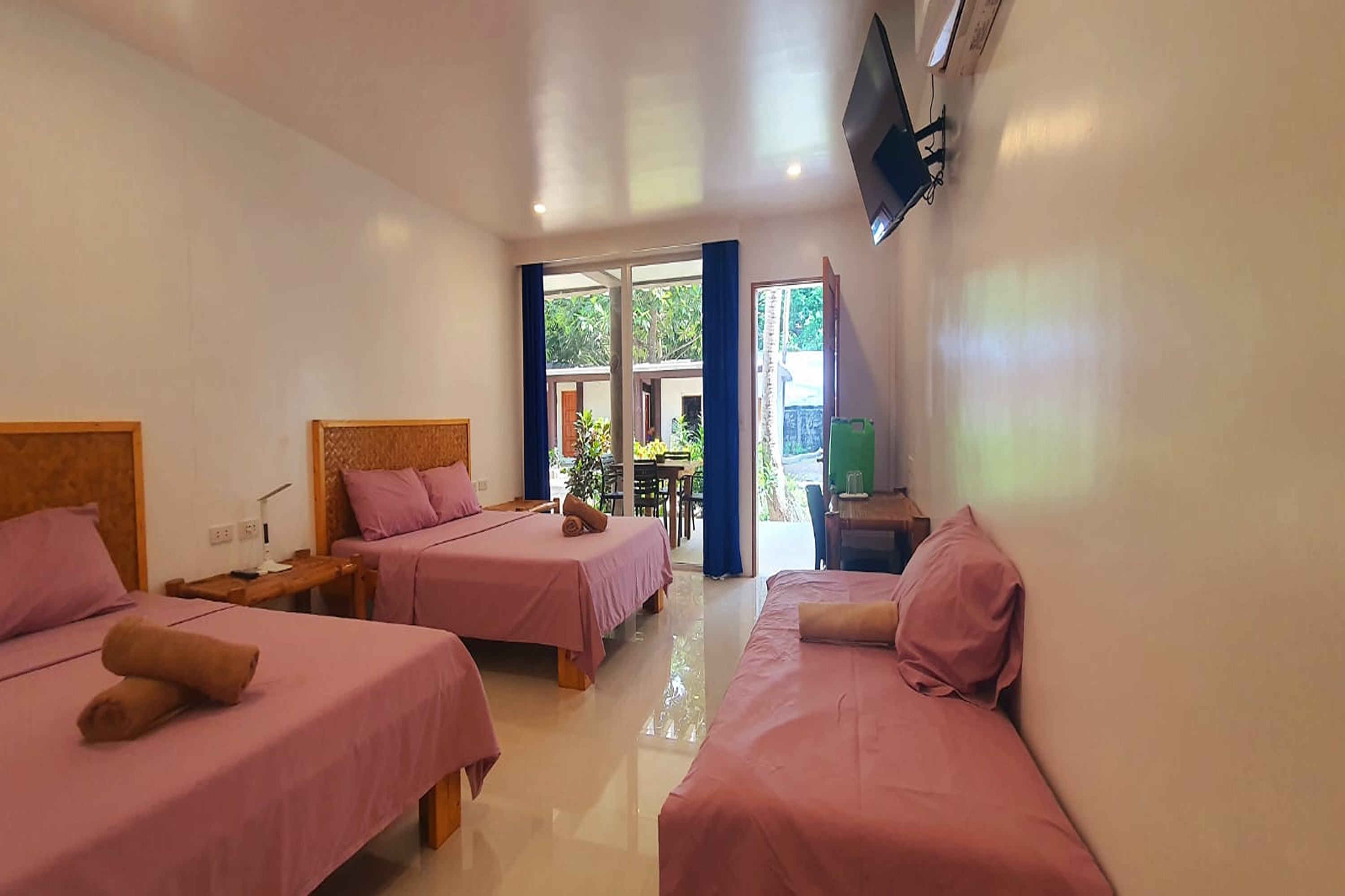 Bungalow Three Bedrooms