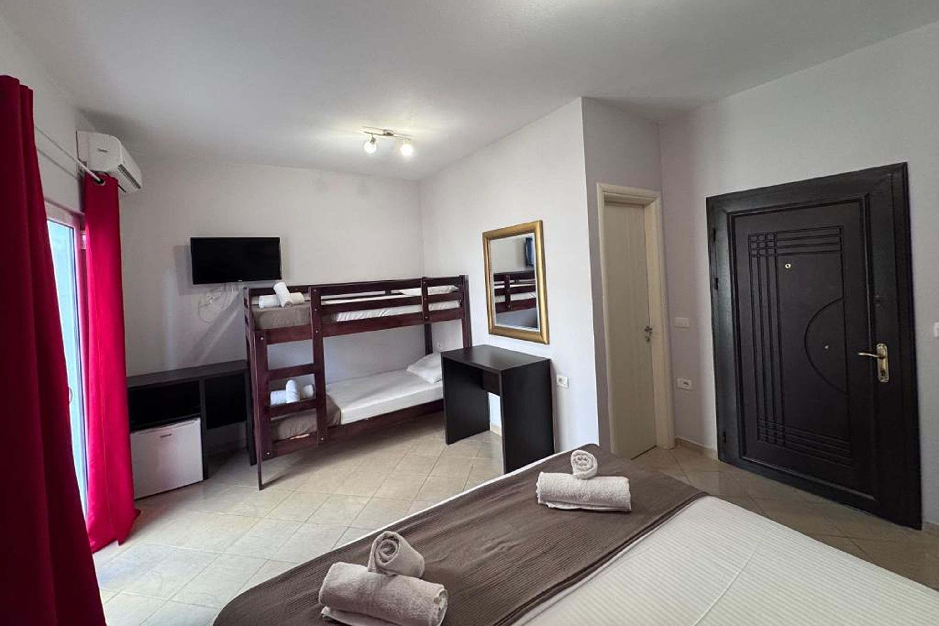 Quadruple with Balcony