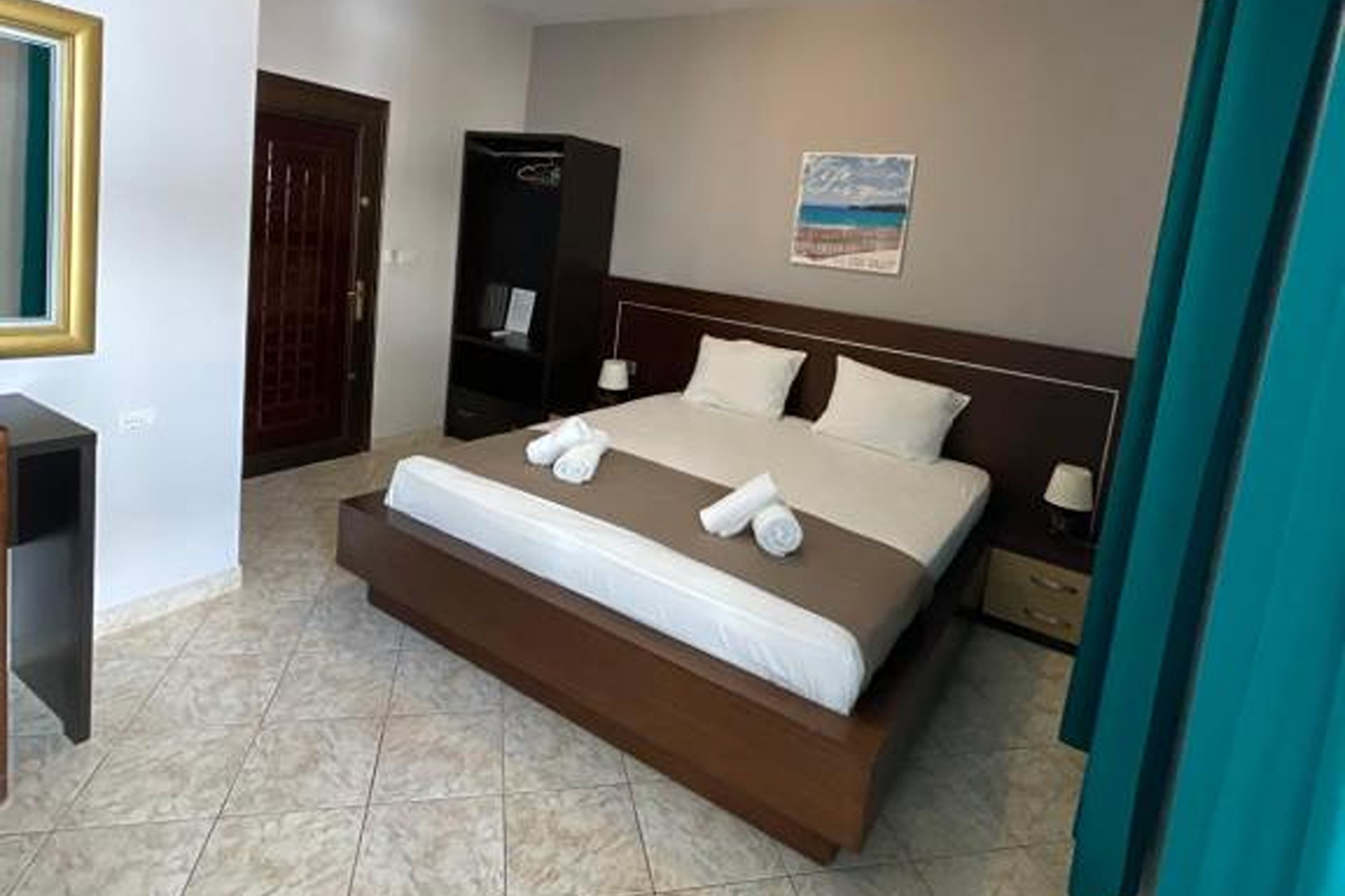 Quadruple with Balcony