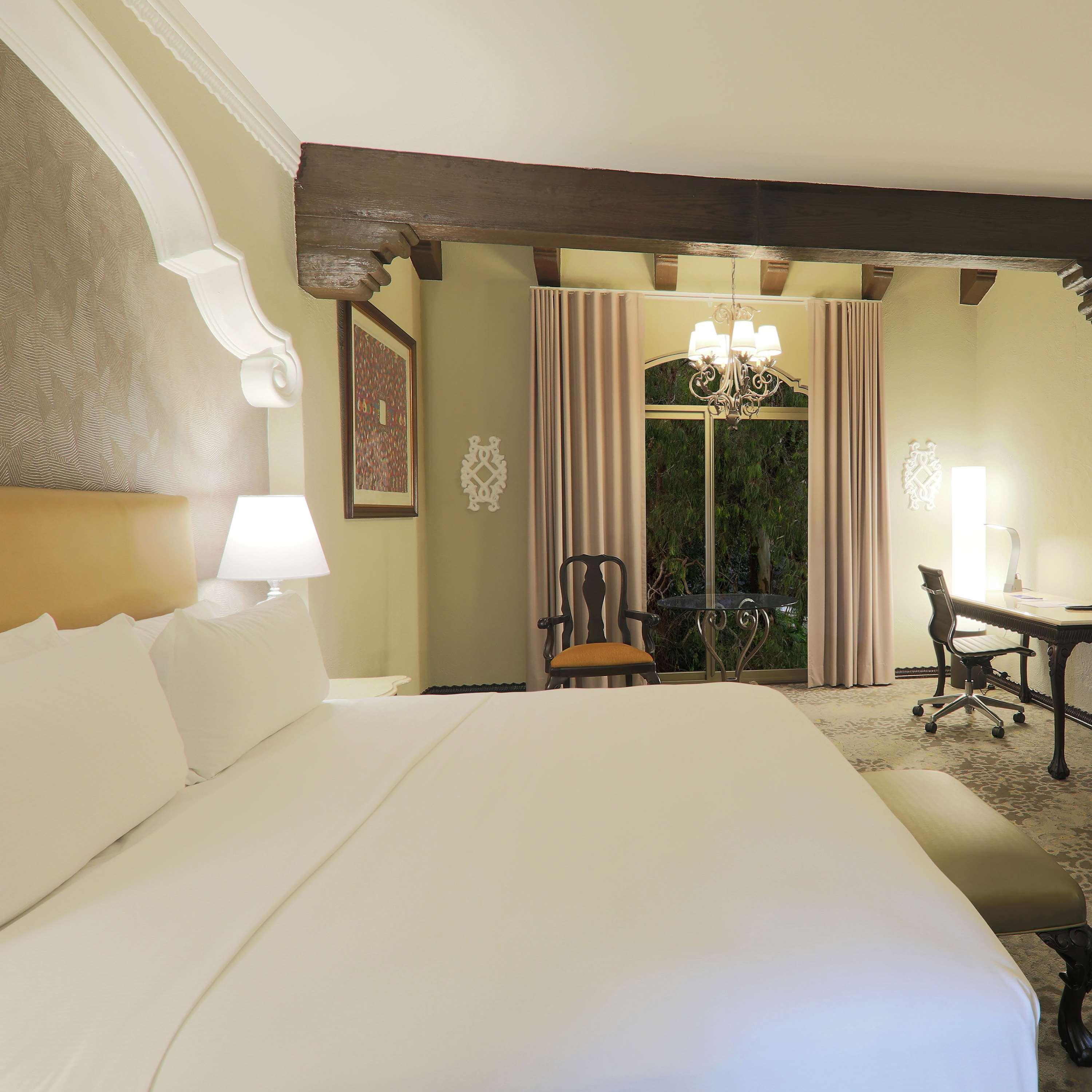 Room Executive King Bed