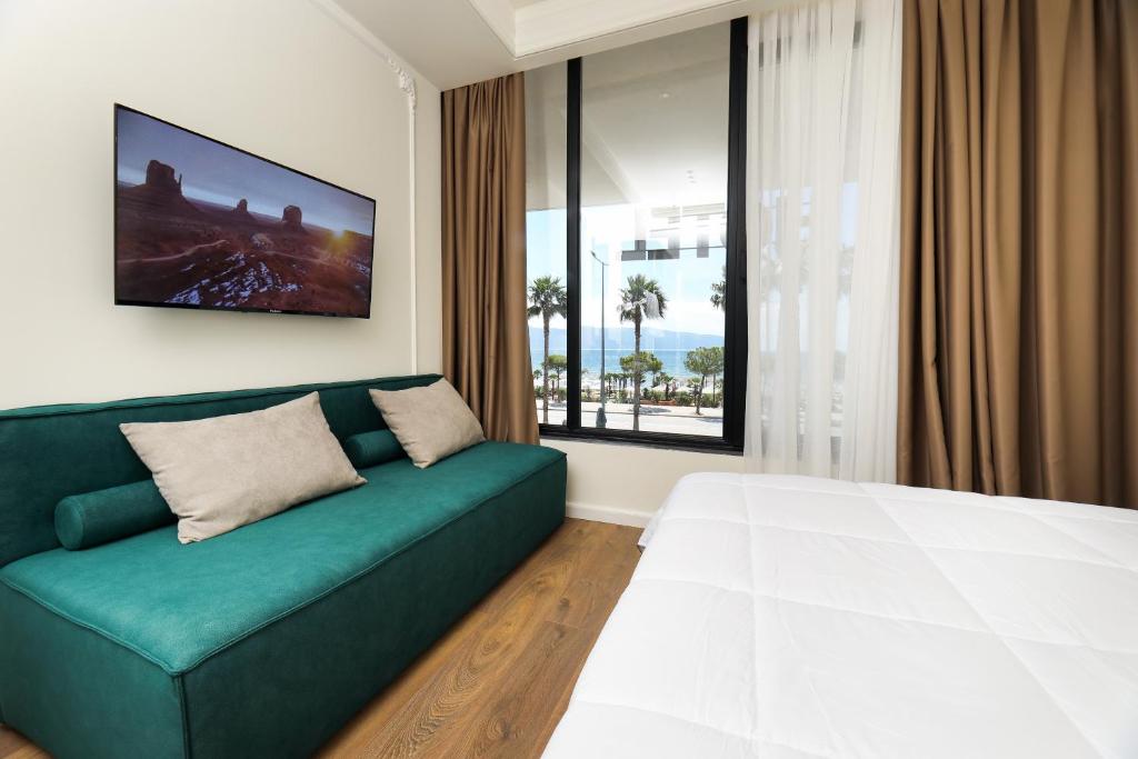 Triple Deluxe Sea View