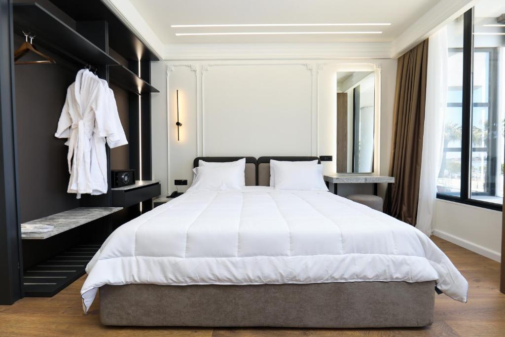 Double Deluxe Sea View