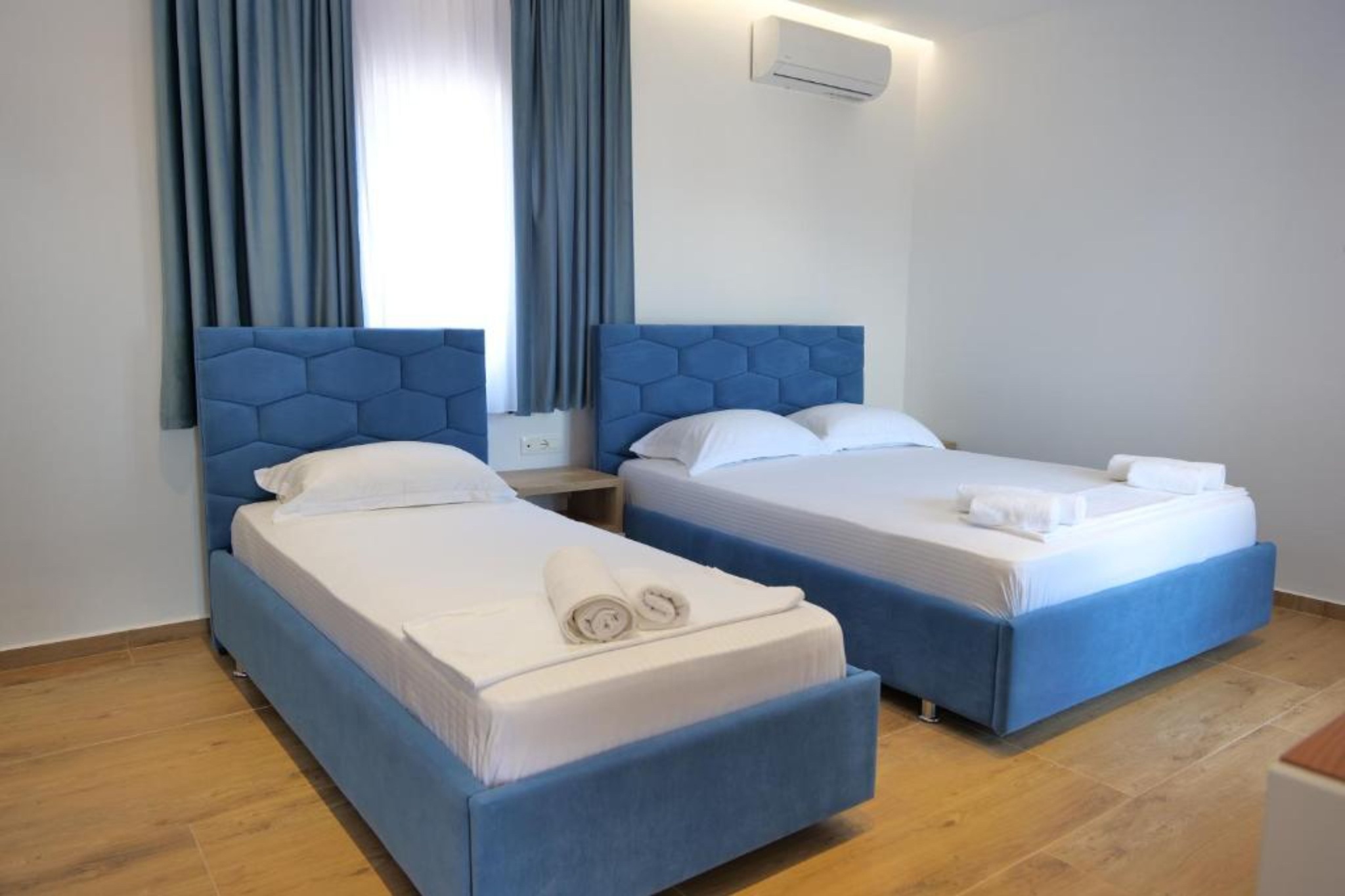 Triple with Air Conditioning