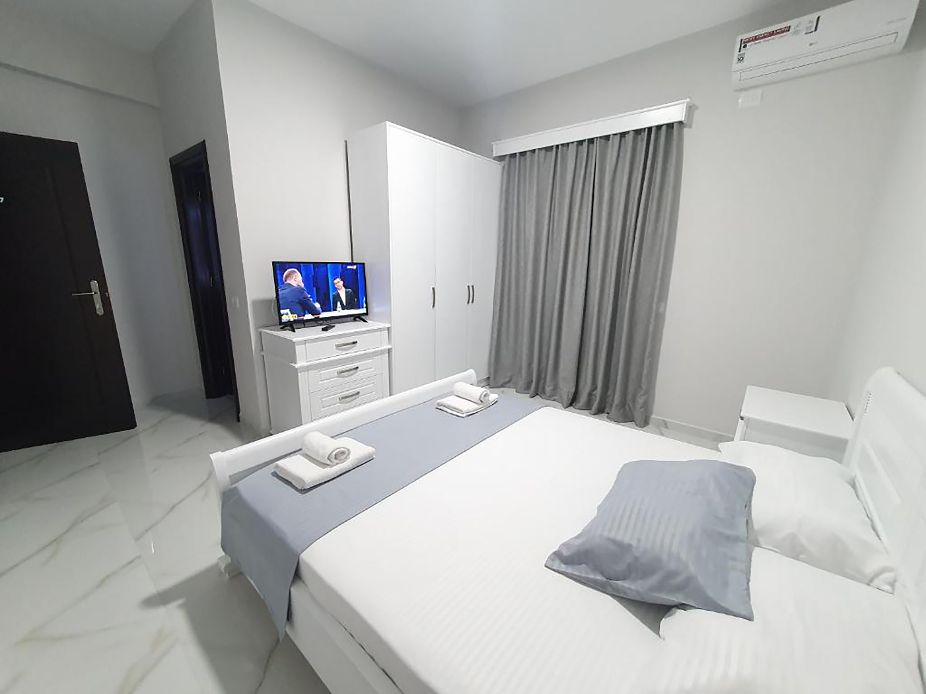 Suite Two Bedrooms