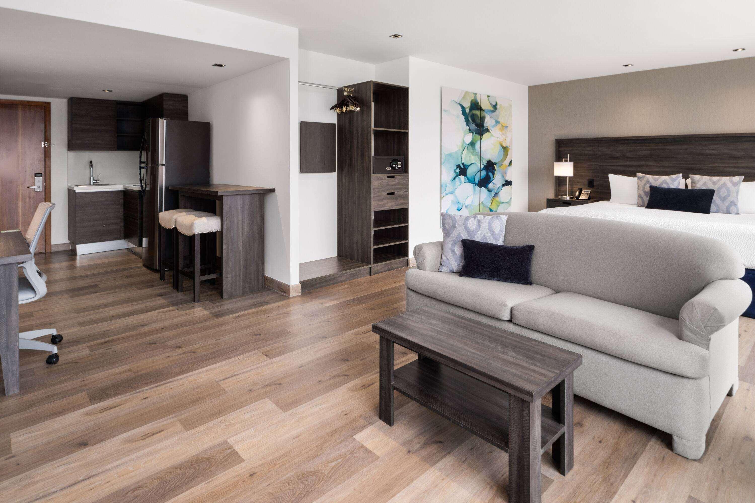 Studio King Size Bed