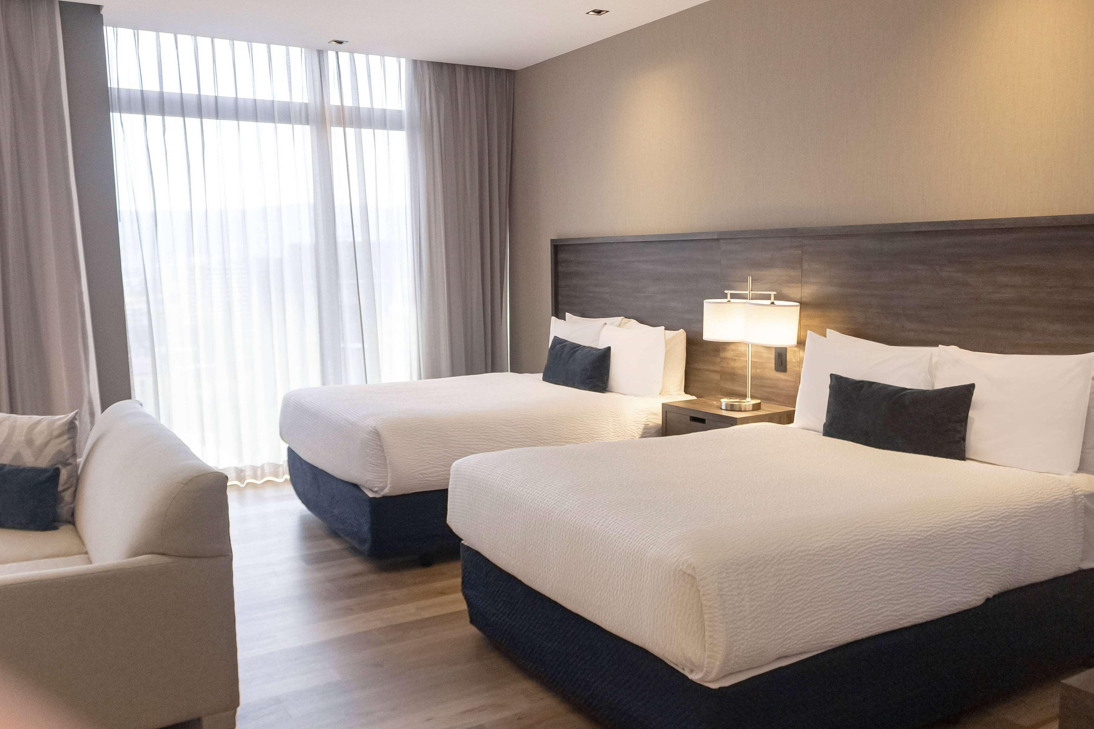 Suite Two Queen Beds