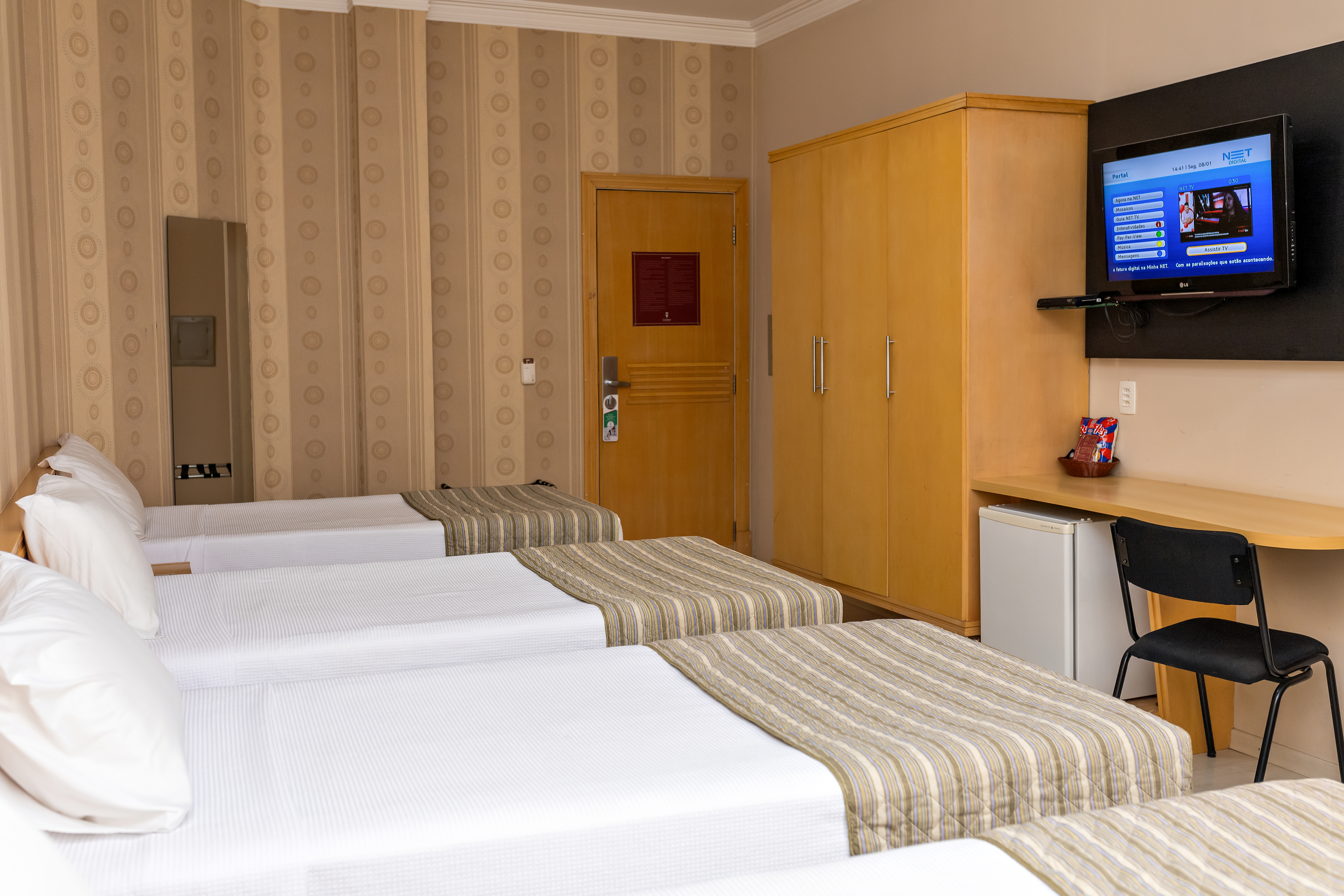 Family Room Superior