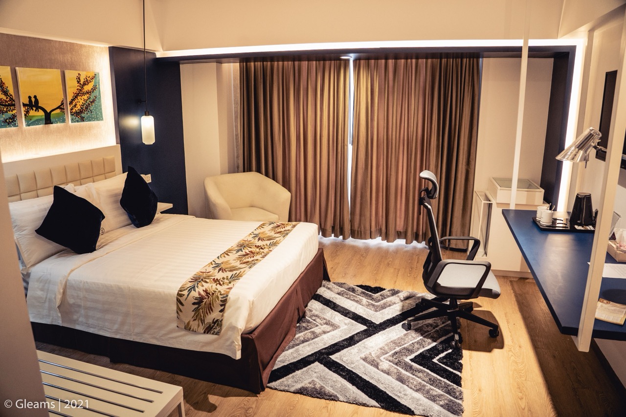 Double Executive King Bed