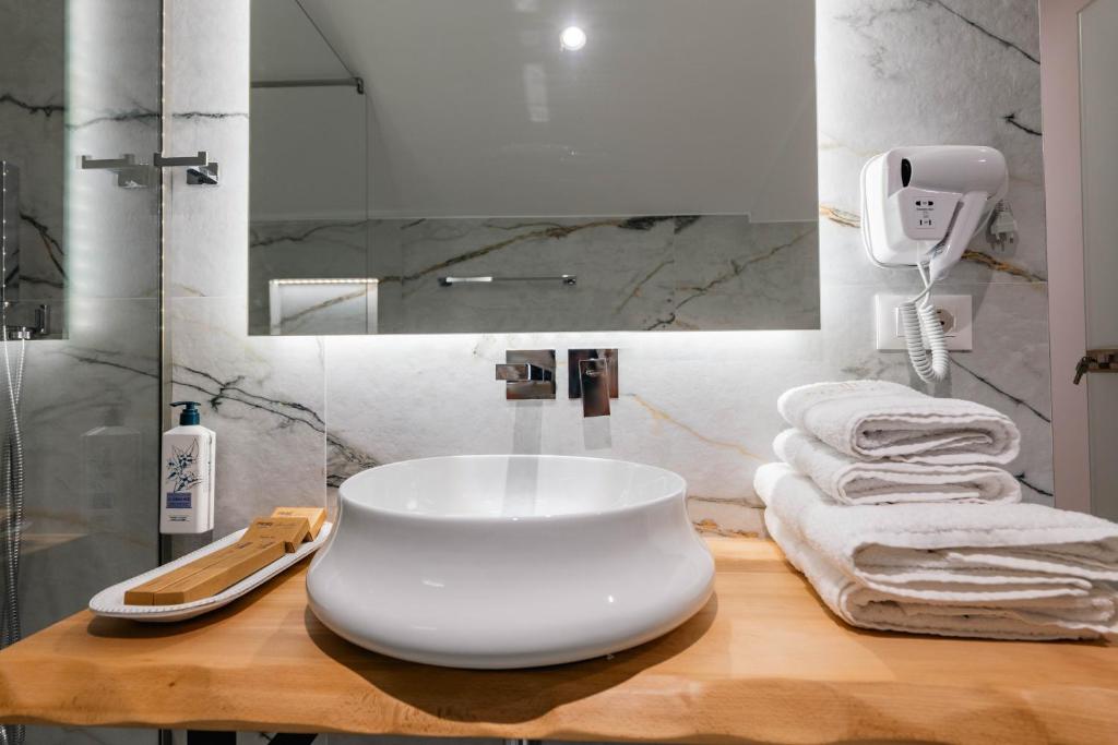 Suite Deluxe with Balcony