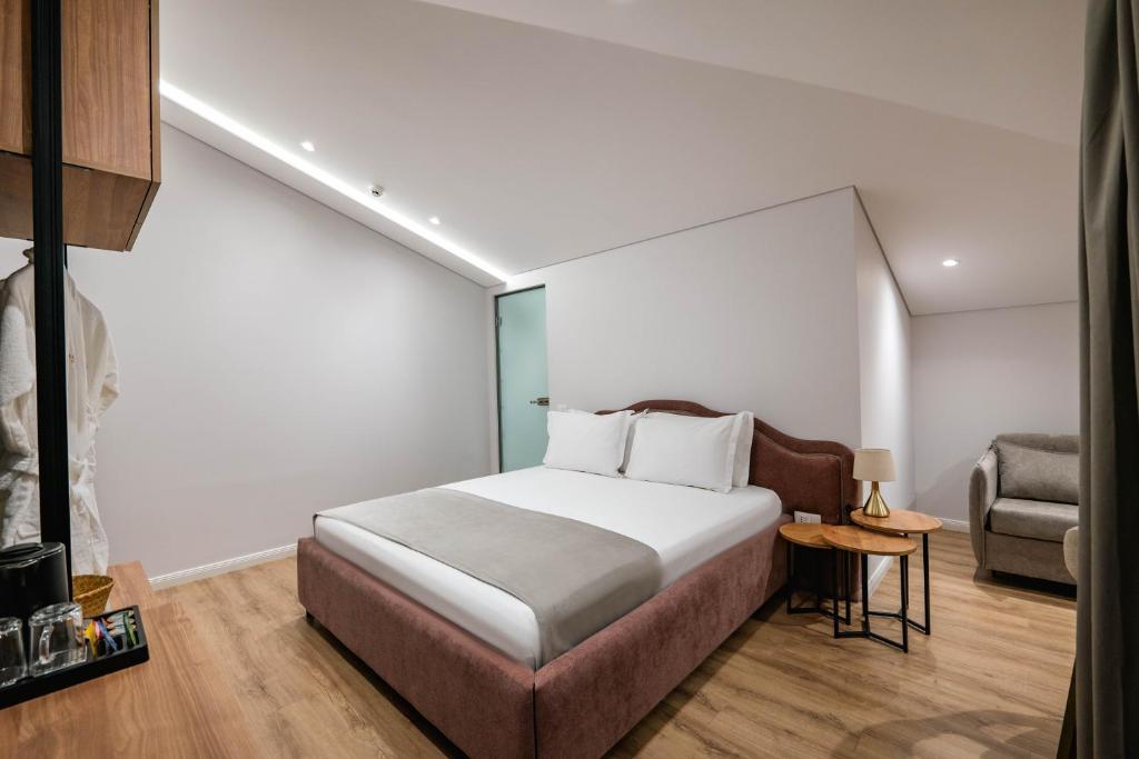 Suite Deluxe with Balcony