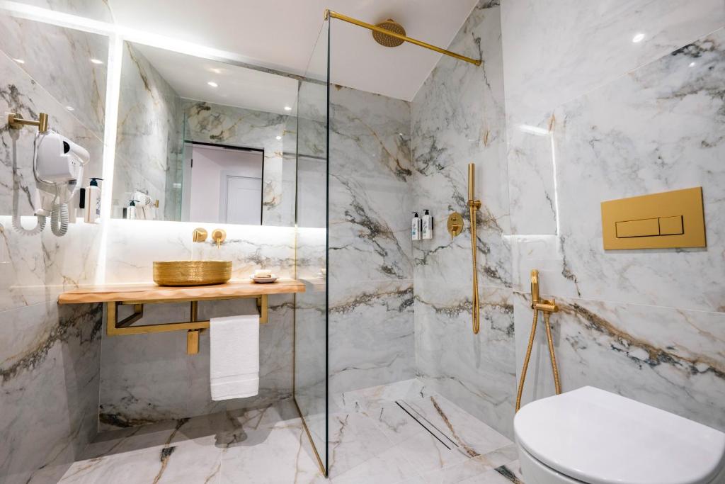 Suite Superior with Balcony