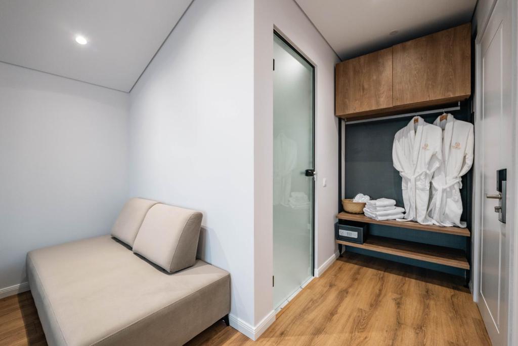 Suite Superior with Balcony