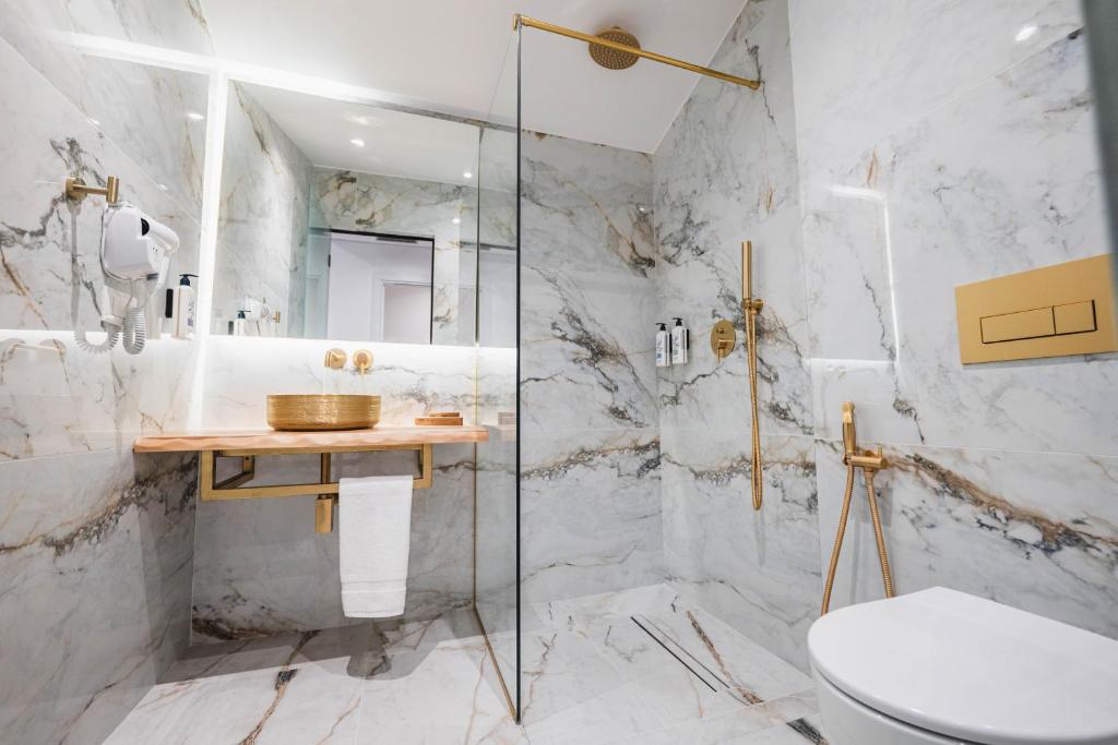 Suite Superior with Balcony