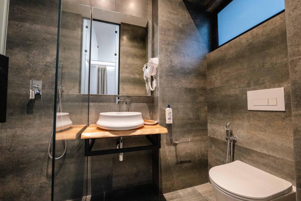 Double or Twin Deluxe