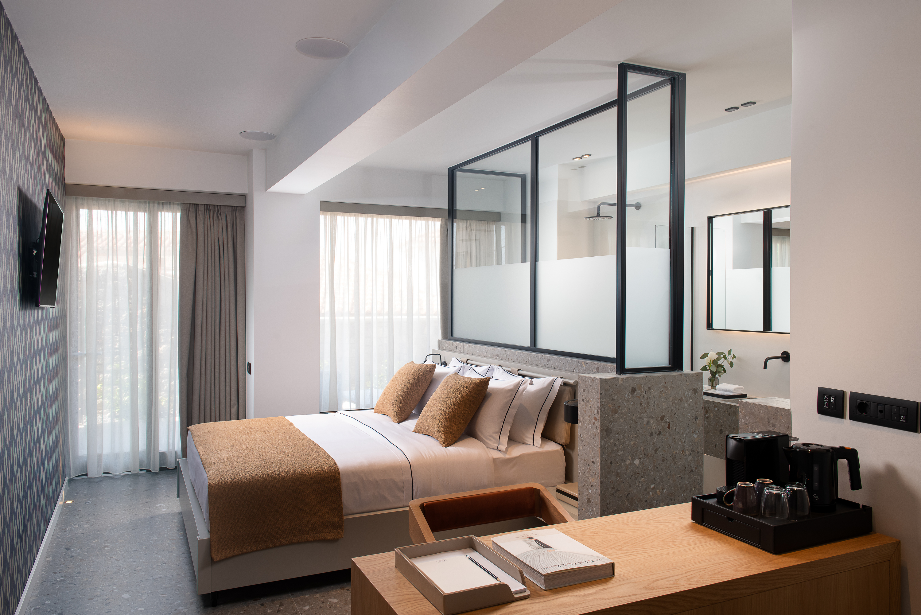 Junior Suite Superior City View