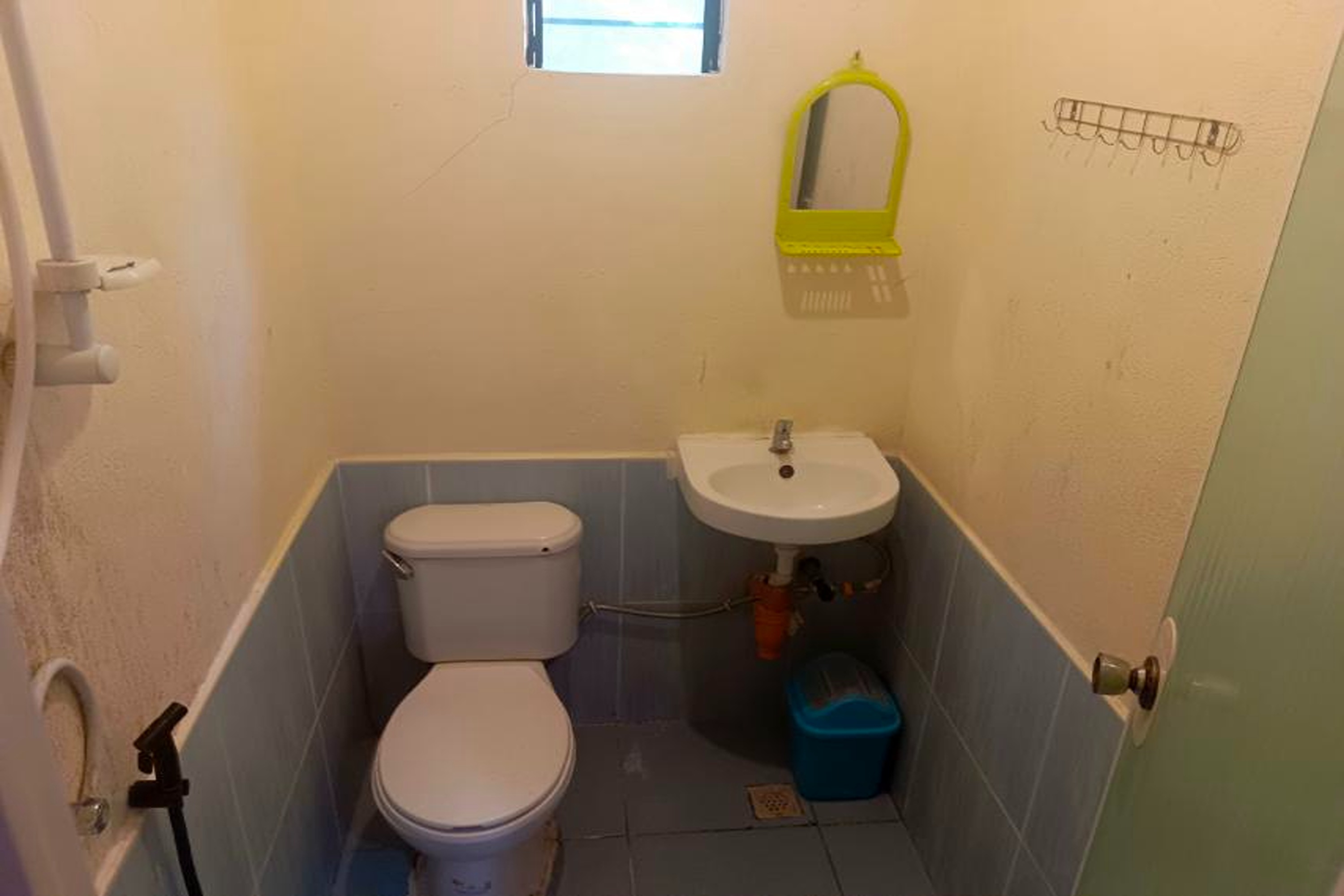 Family Room Capacity 8