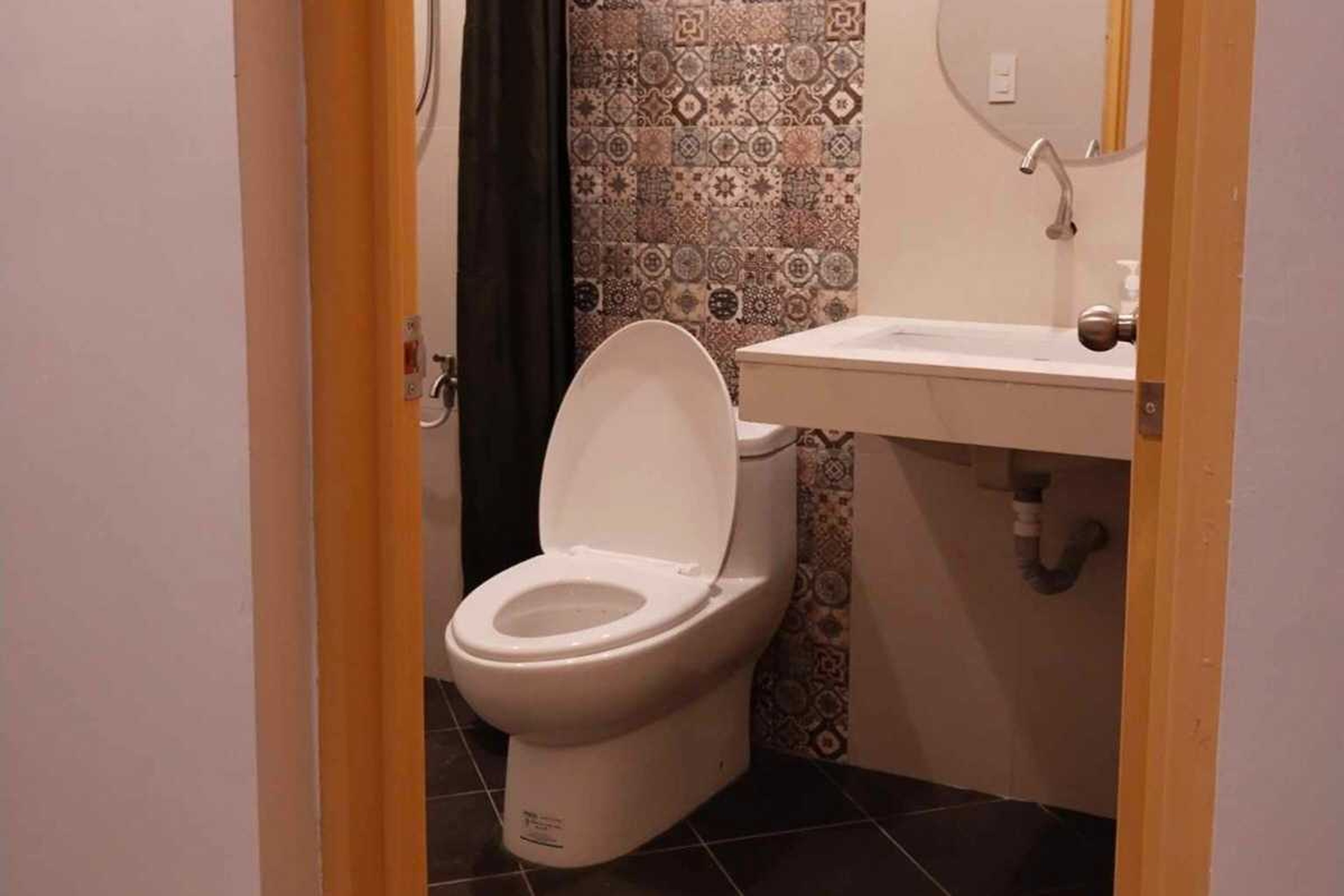 Family Room Capacity 8