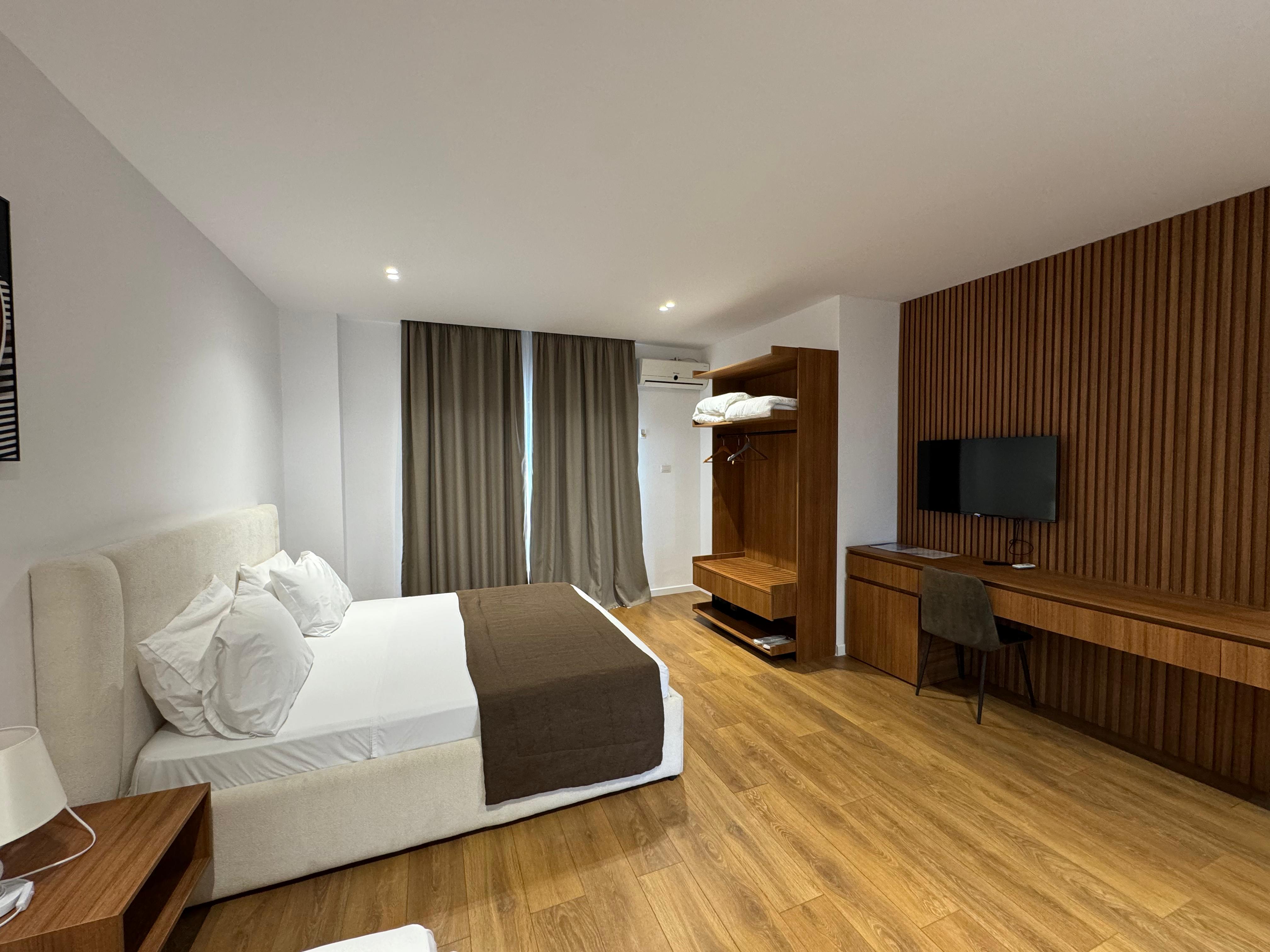 Triple Superior Two Double Beds