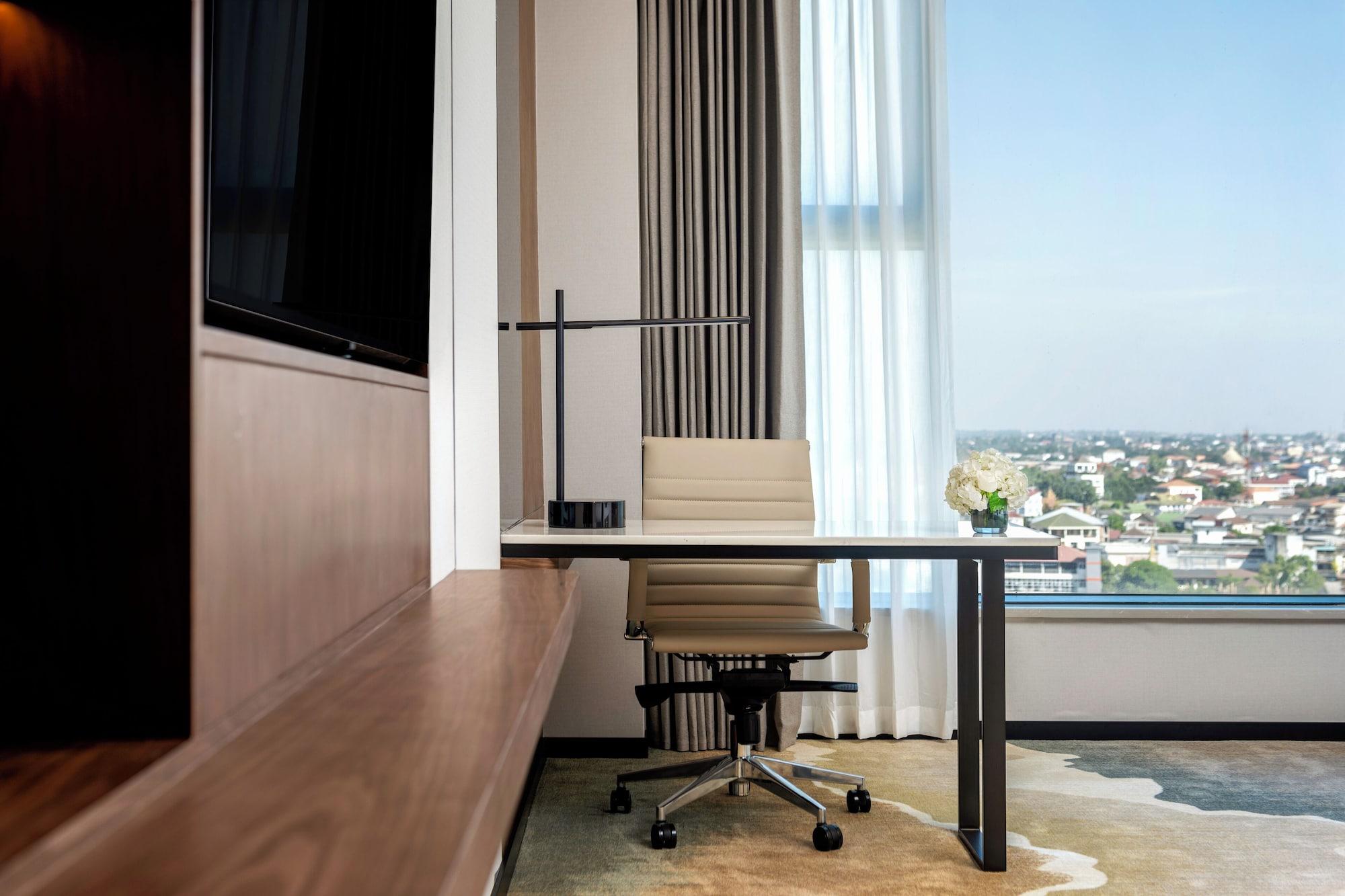 Double Deluxe City View