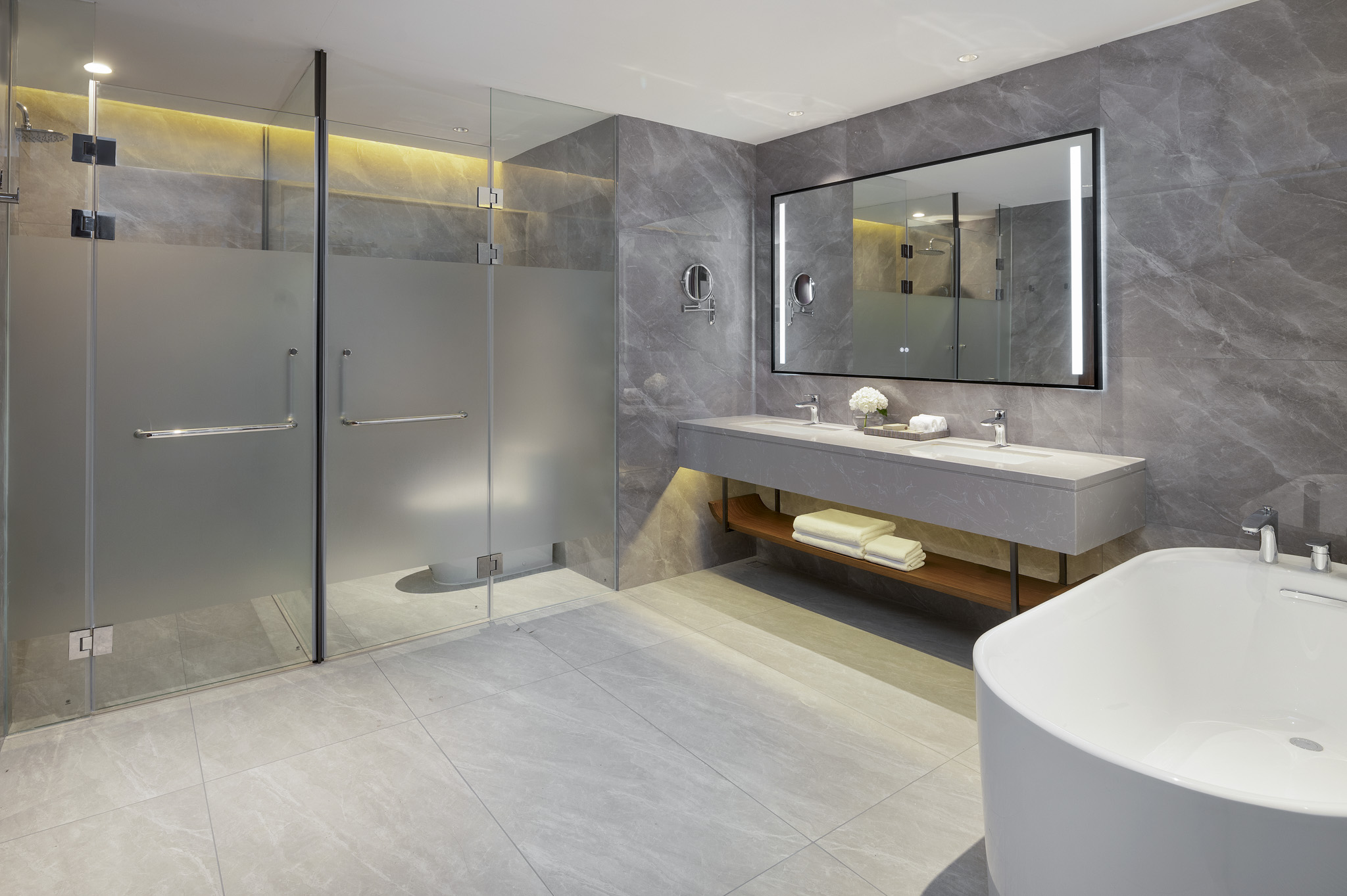 Junior Suite City View