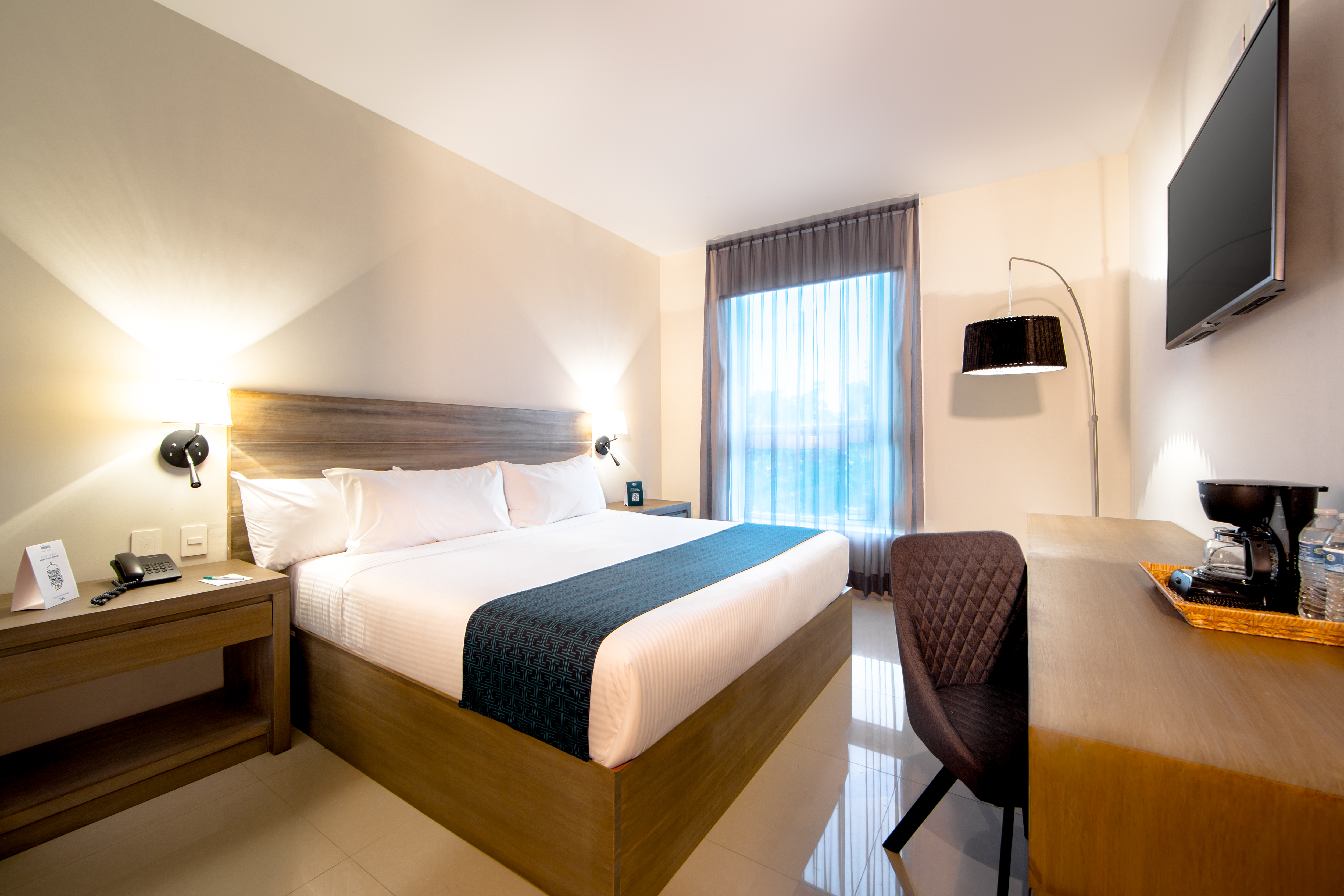 Single Executive King Bed