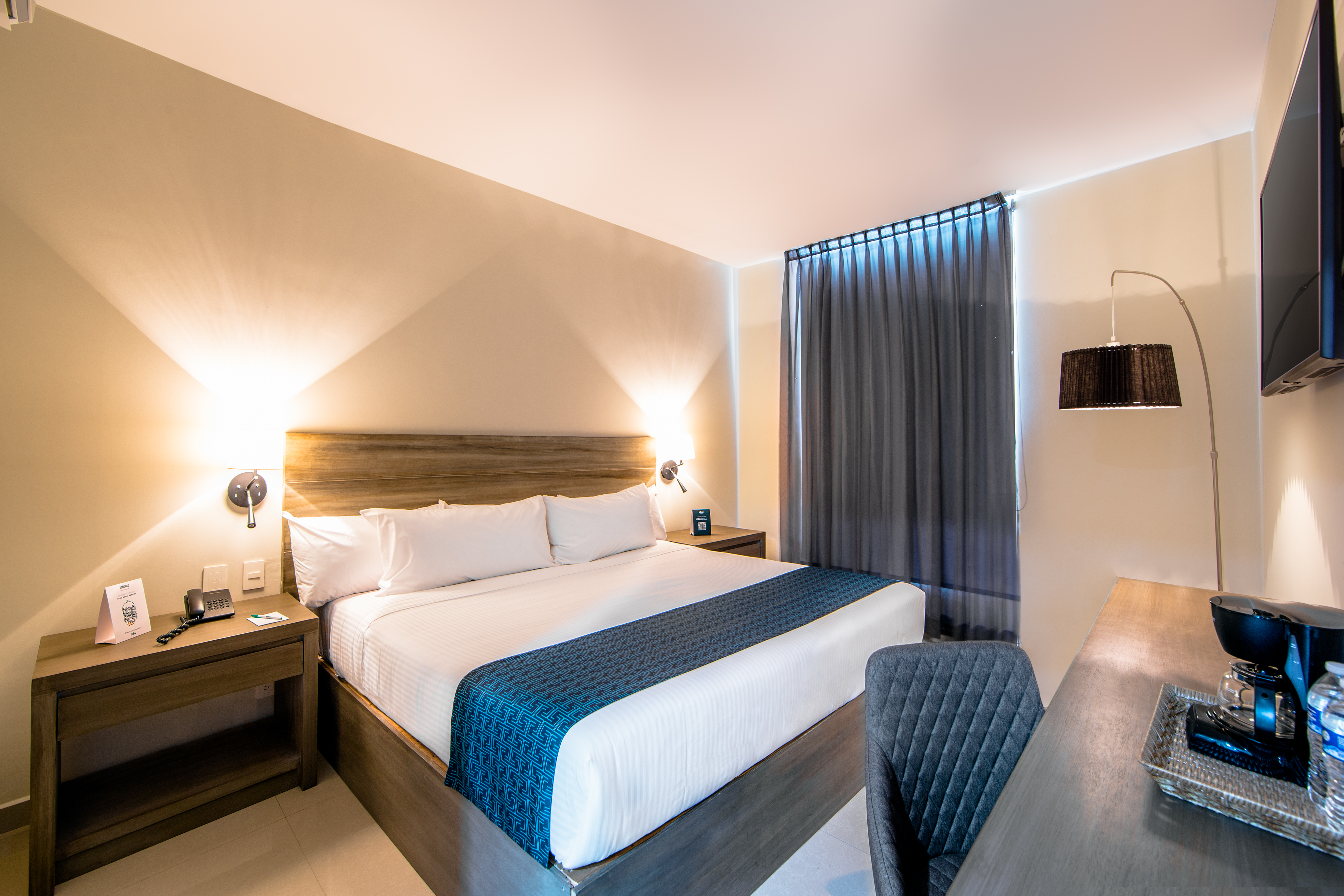 Single Executive King Bed