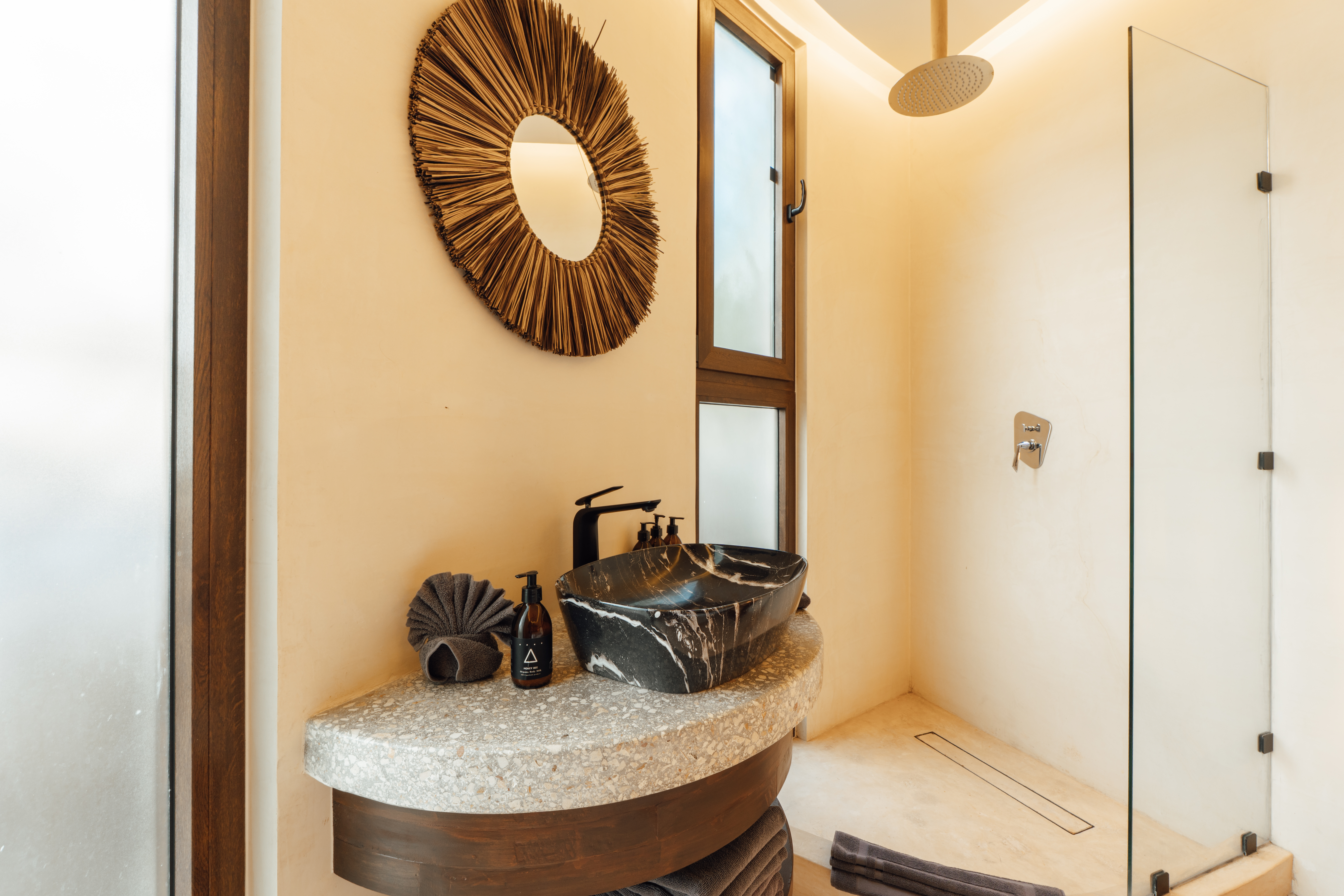 Apartment Two Bedrooms Two Bathrooms