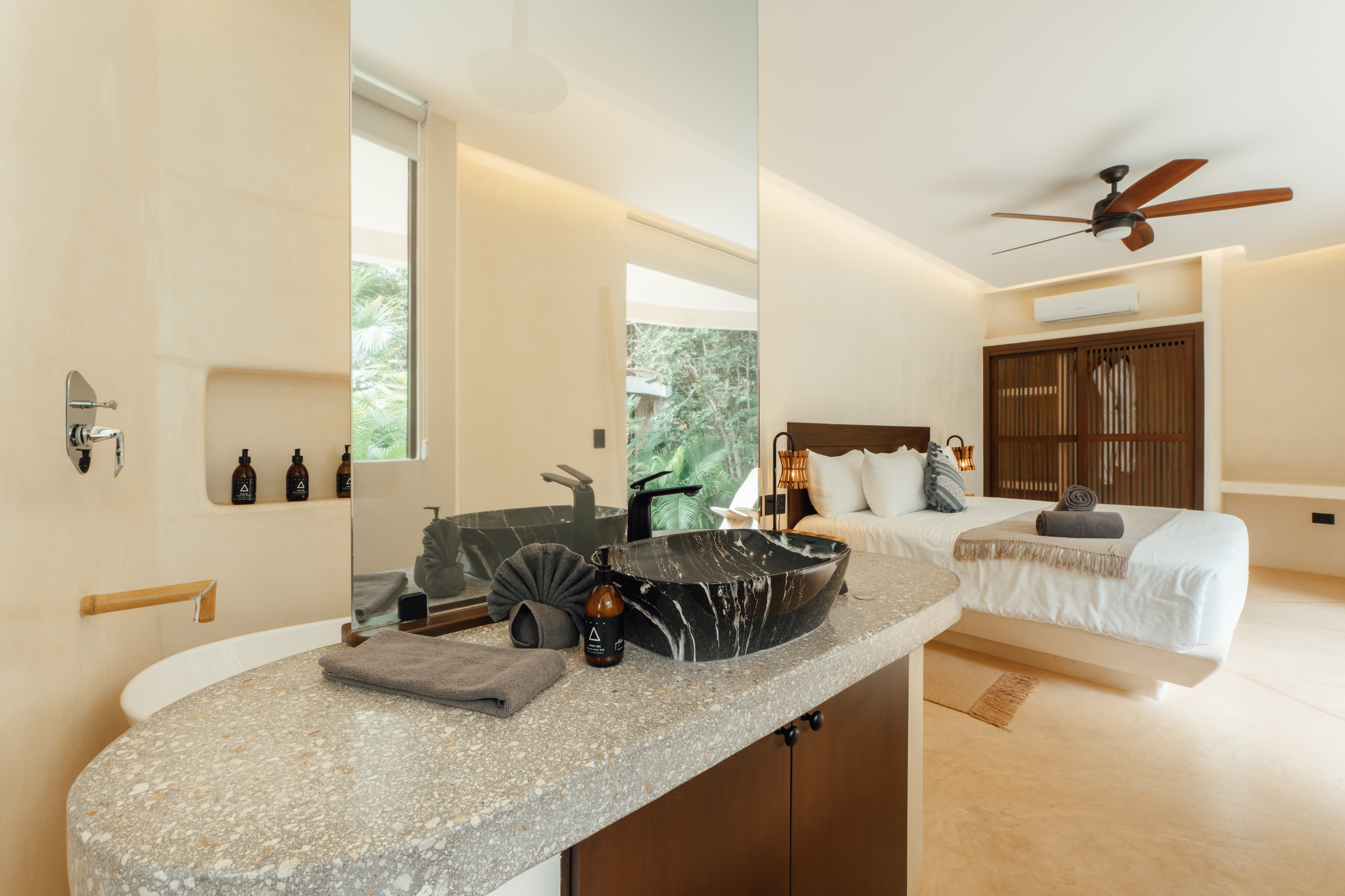 Apartment Two Bedrooms Two Bathrooms