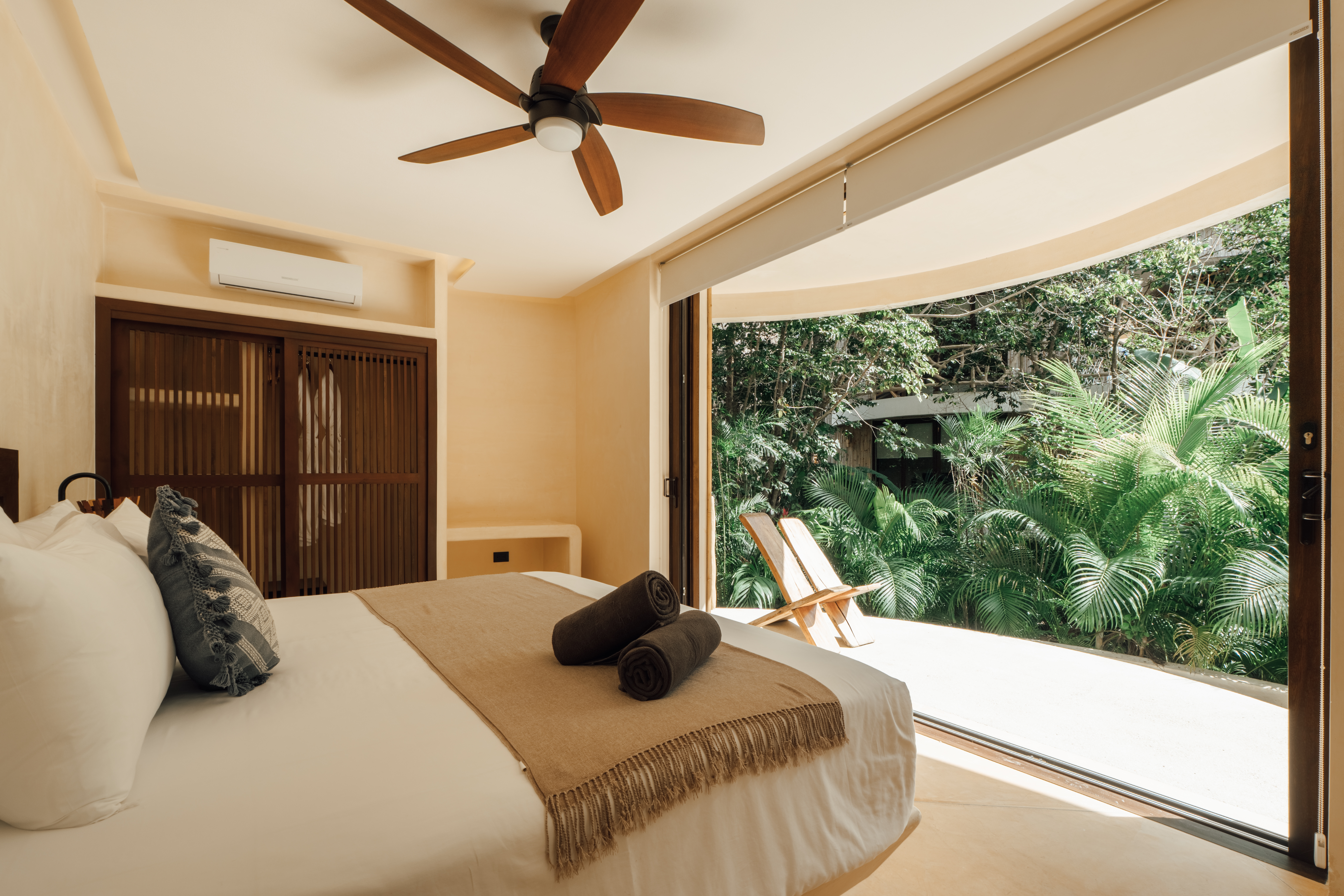 Apartment Two Bedrooms Two Bathrooms