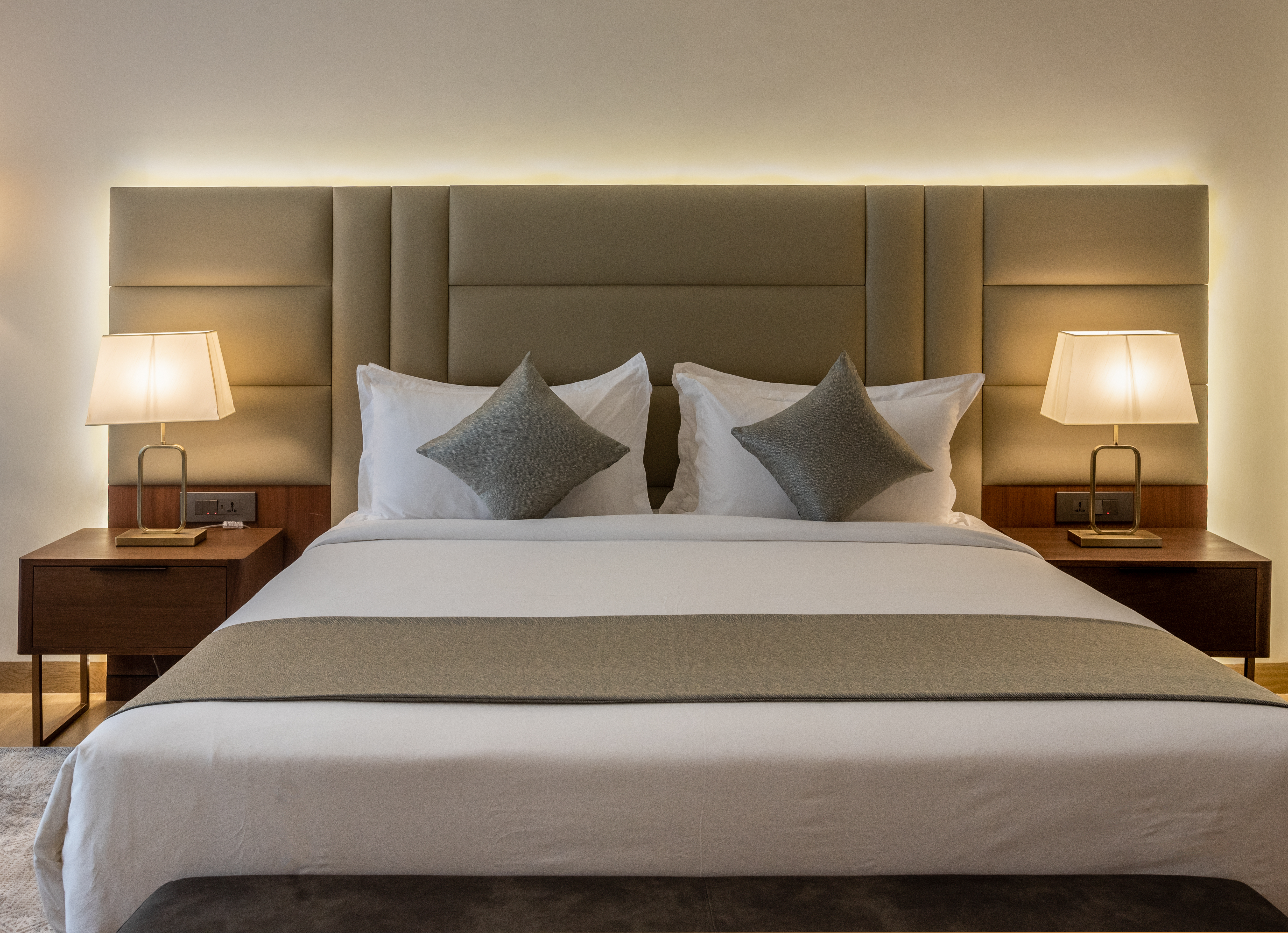 Double Superior King Bed