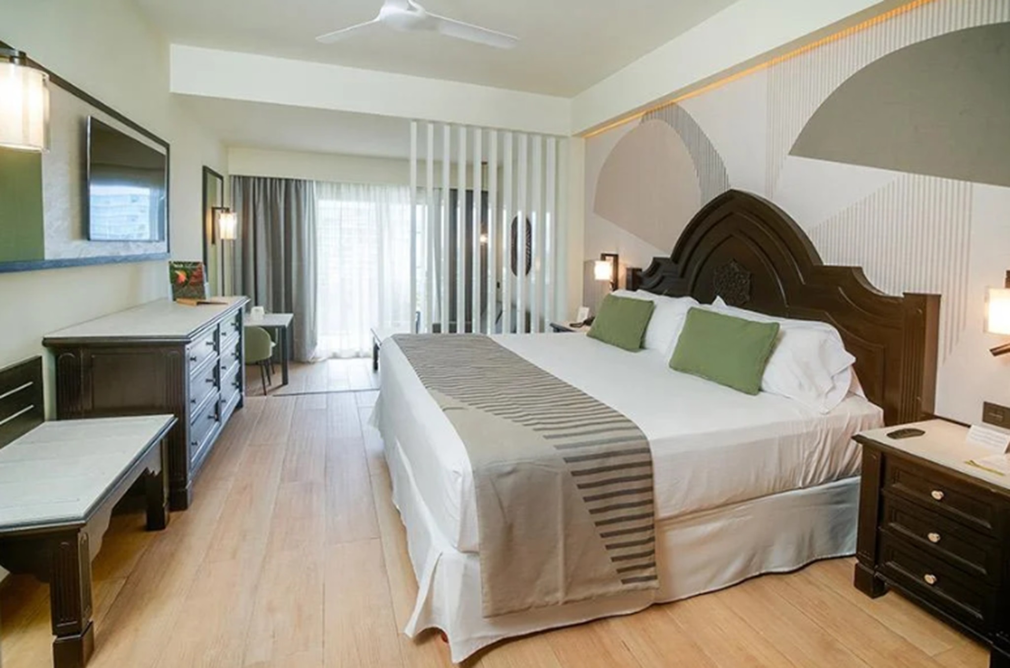 Junior Suite Standard