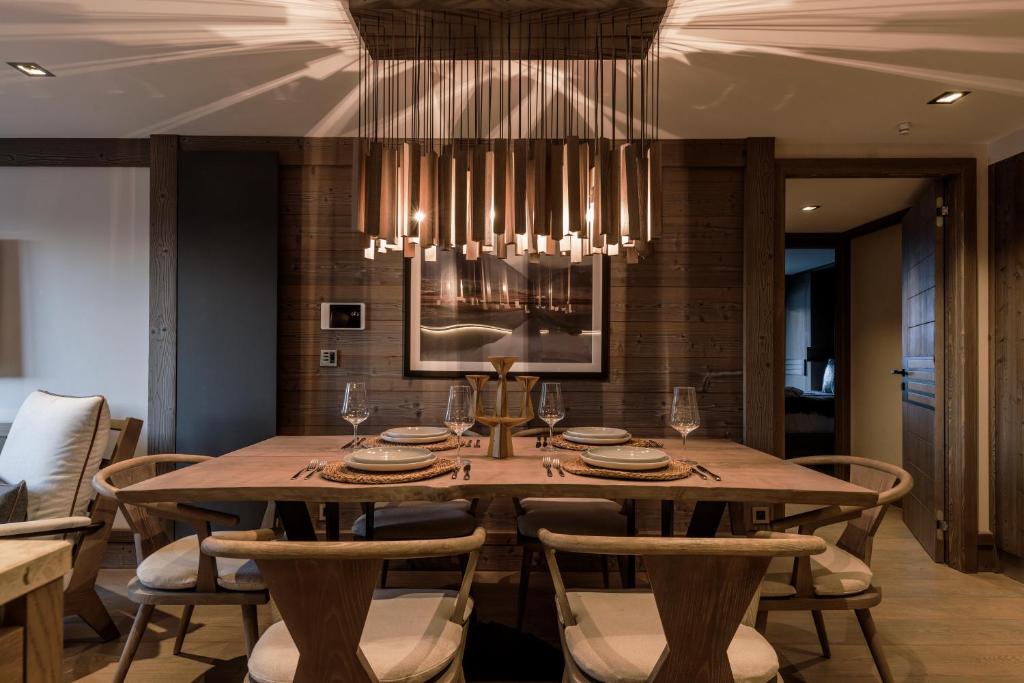 Apartment Deluxe Three Bedroom