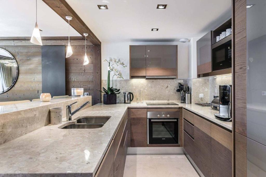 Apartment Capacity 6 Three Bedroom