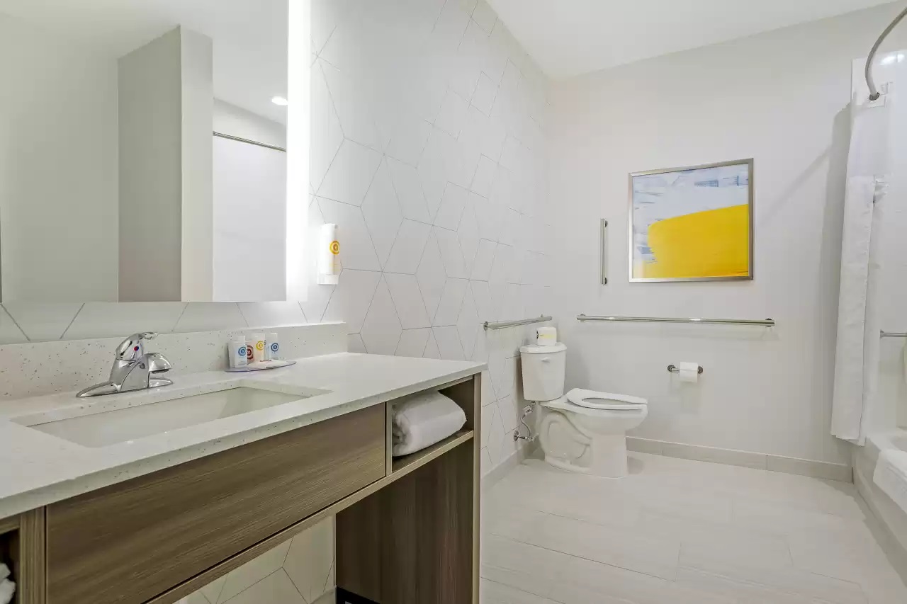 Suite Accessible-two Queen Beds