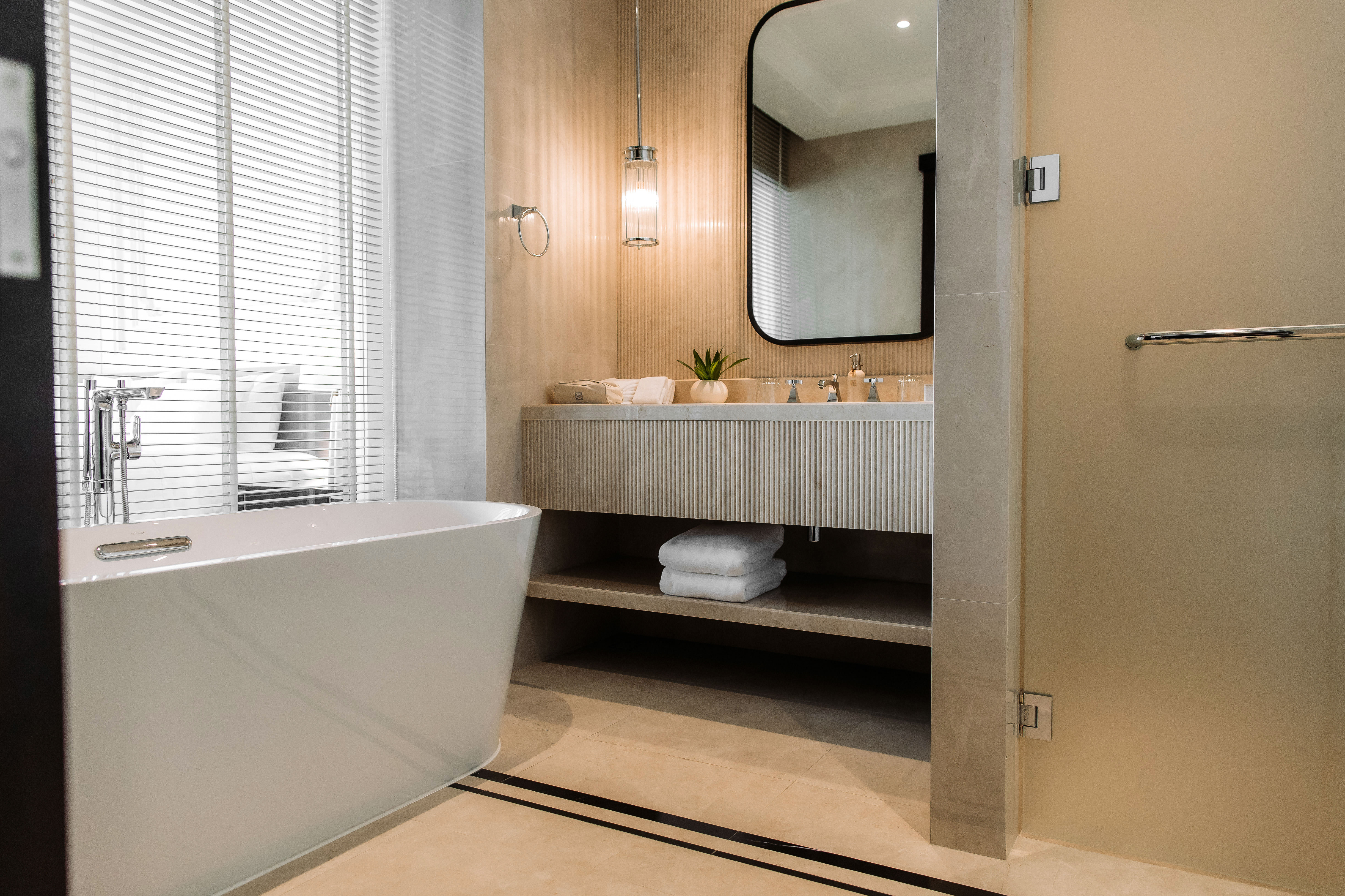 Suite Deluxe Two Beds